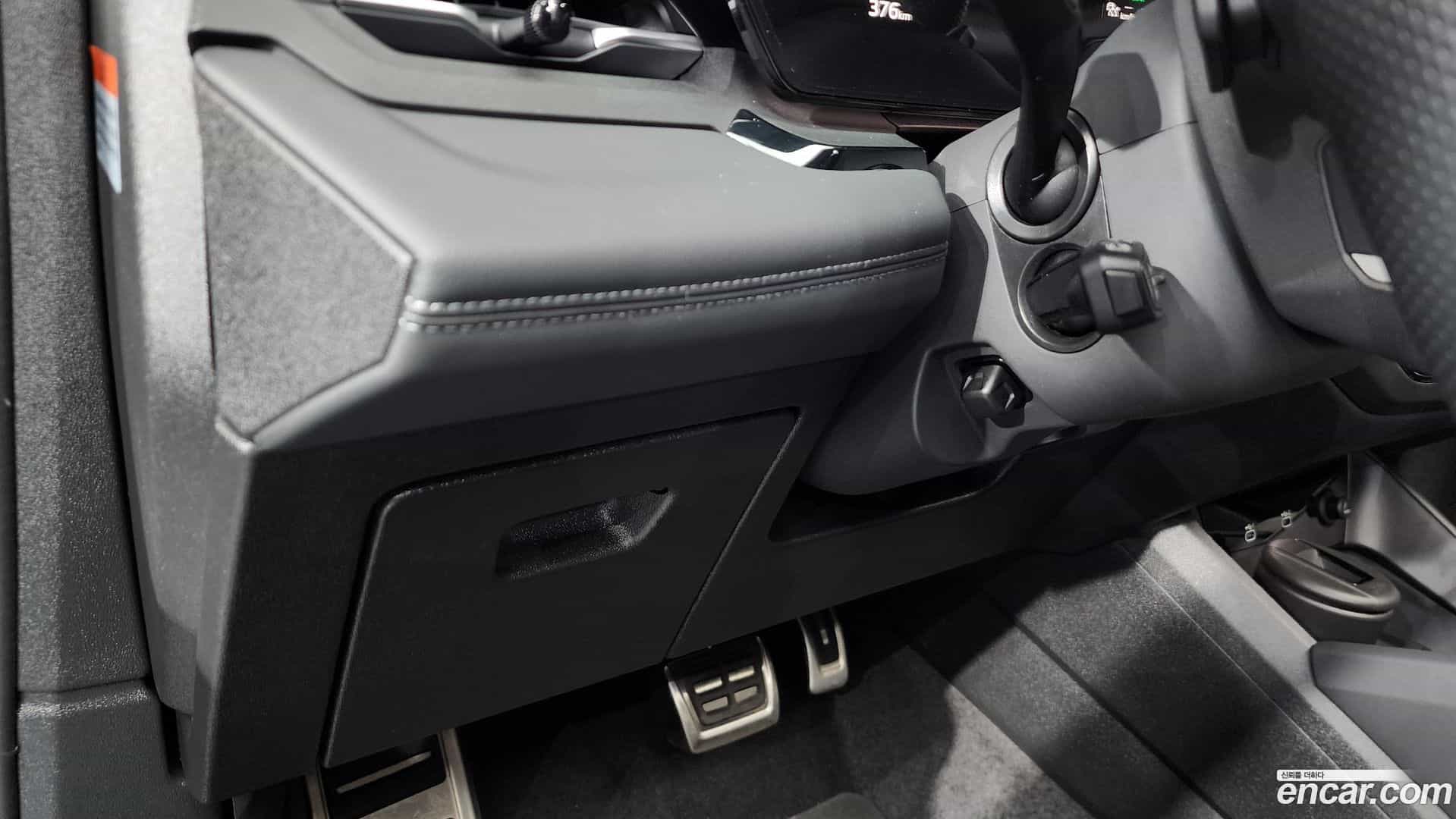Q6 e-tron Audi 2025.8-OPTION-042