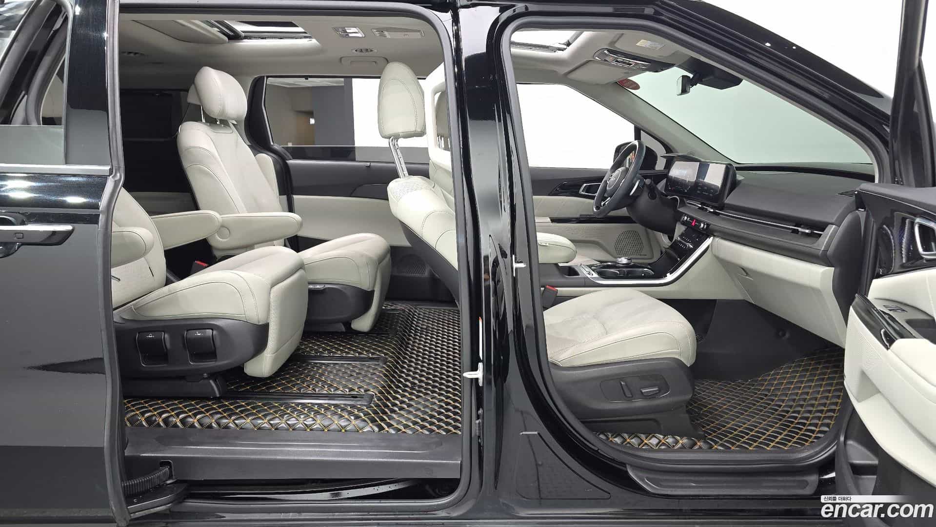 Canival Kia 2023.6-OPTION-015