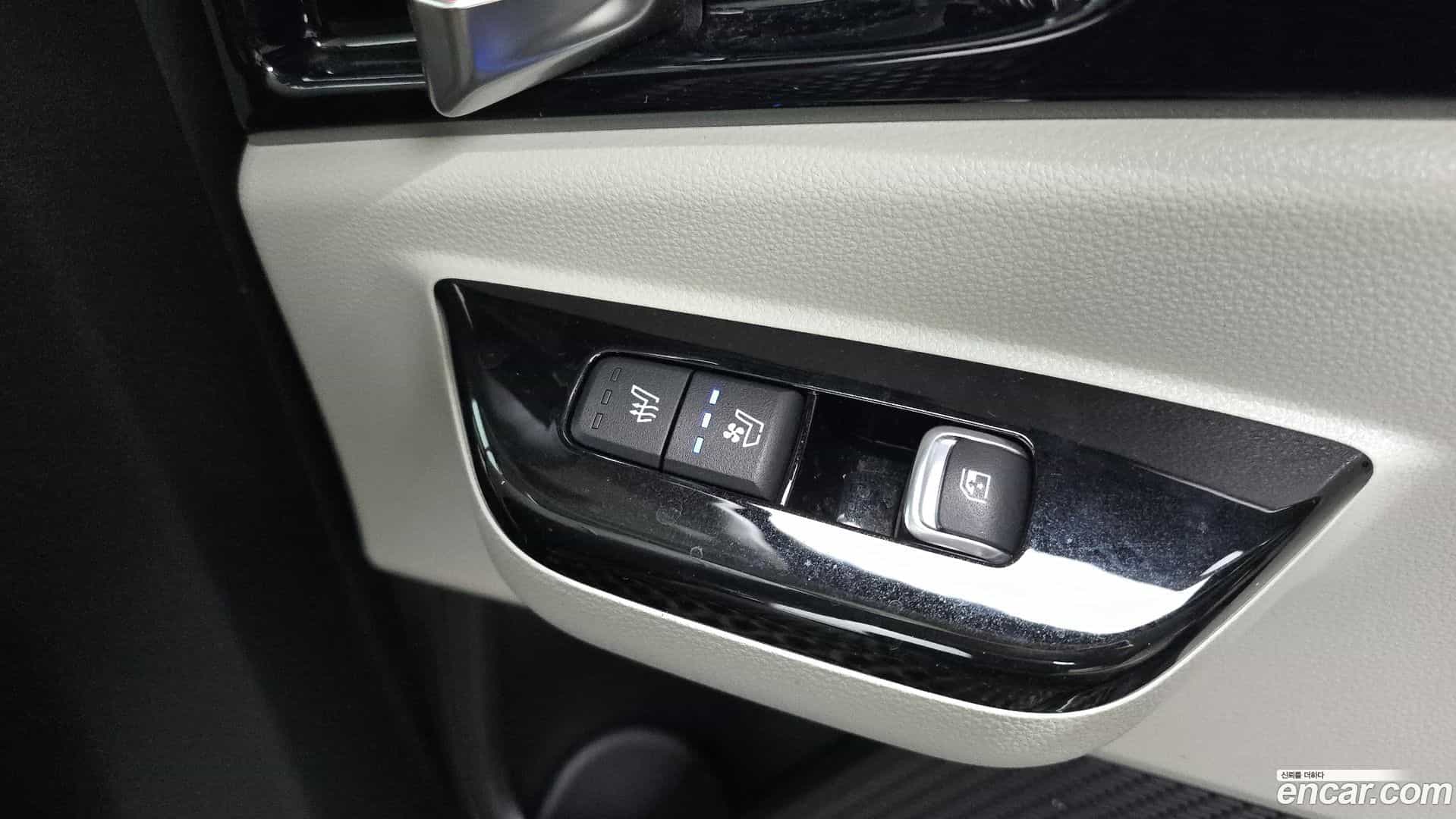 Canival Kia 2023.6-OPTION-023