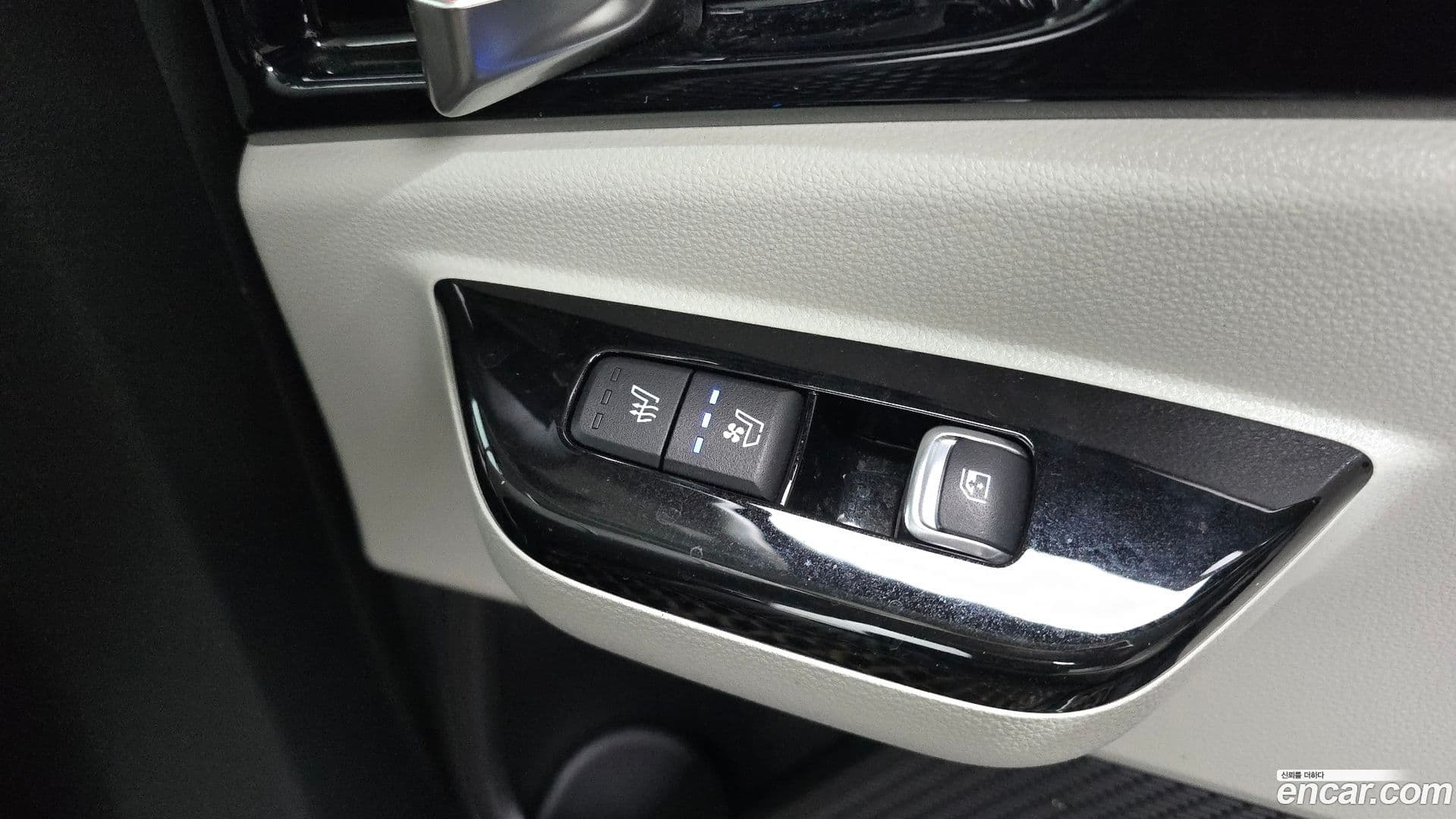 Main__Slider__Photo:Canival Kia 2023.6-18