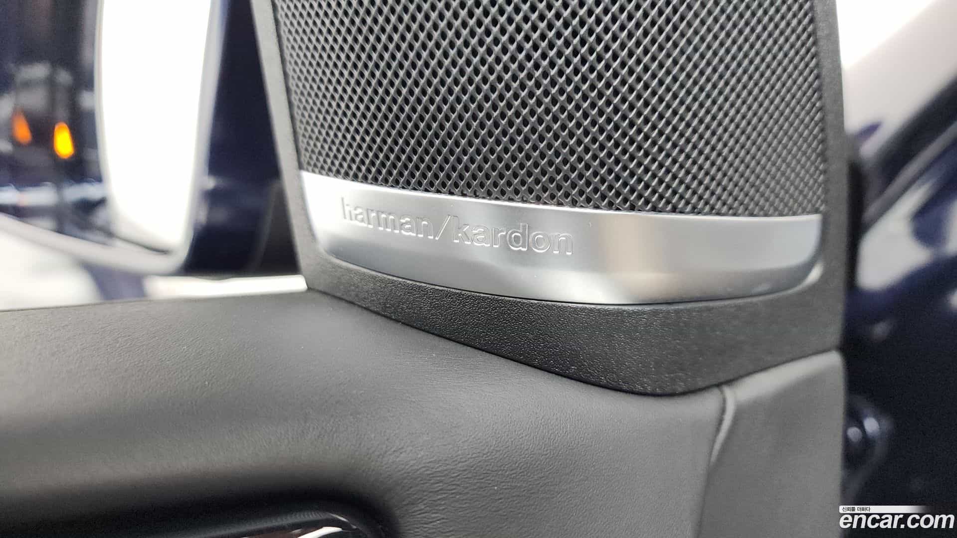 GLS-Class Mercedes-Benz 2017.5-OPTION-049