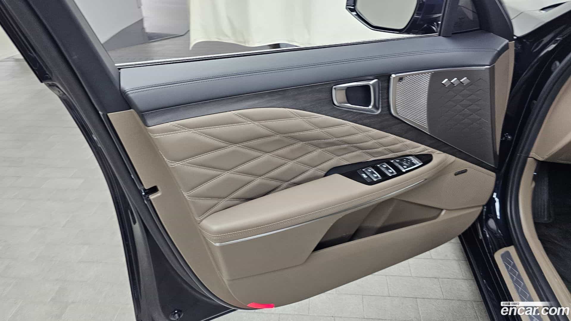 K8 Kia 2023.11-INNER-034