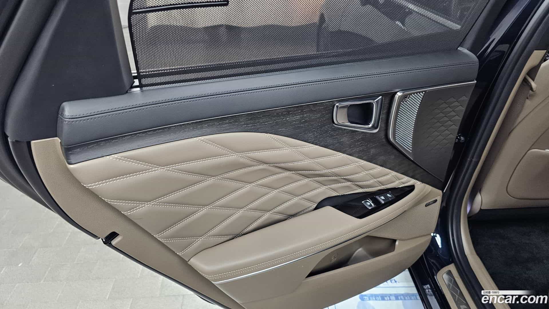 K8 Kia 2023.11-INNER-035