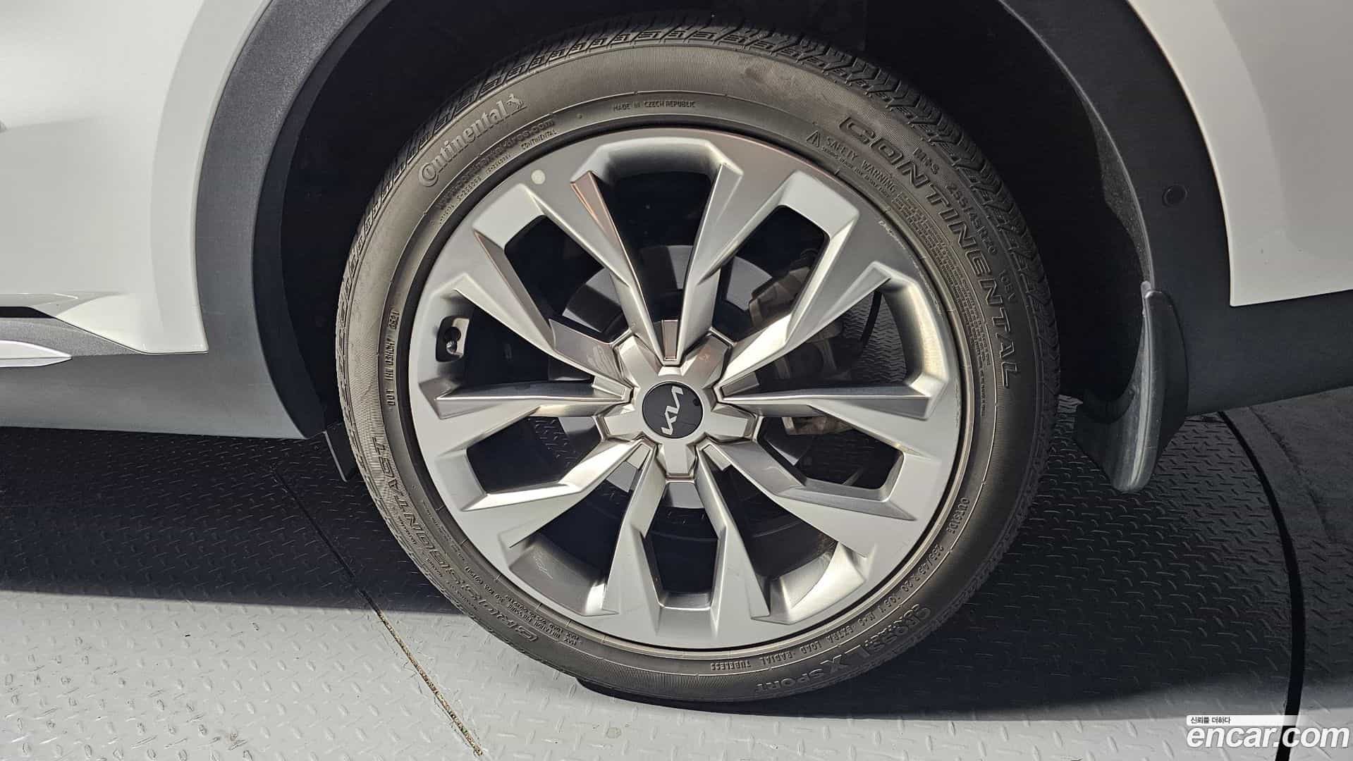 Sorento Kia 2022.7-OUTER-031