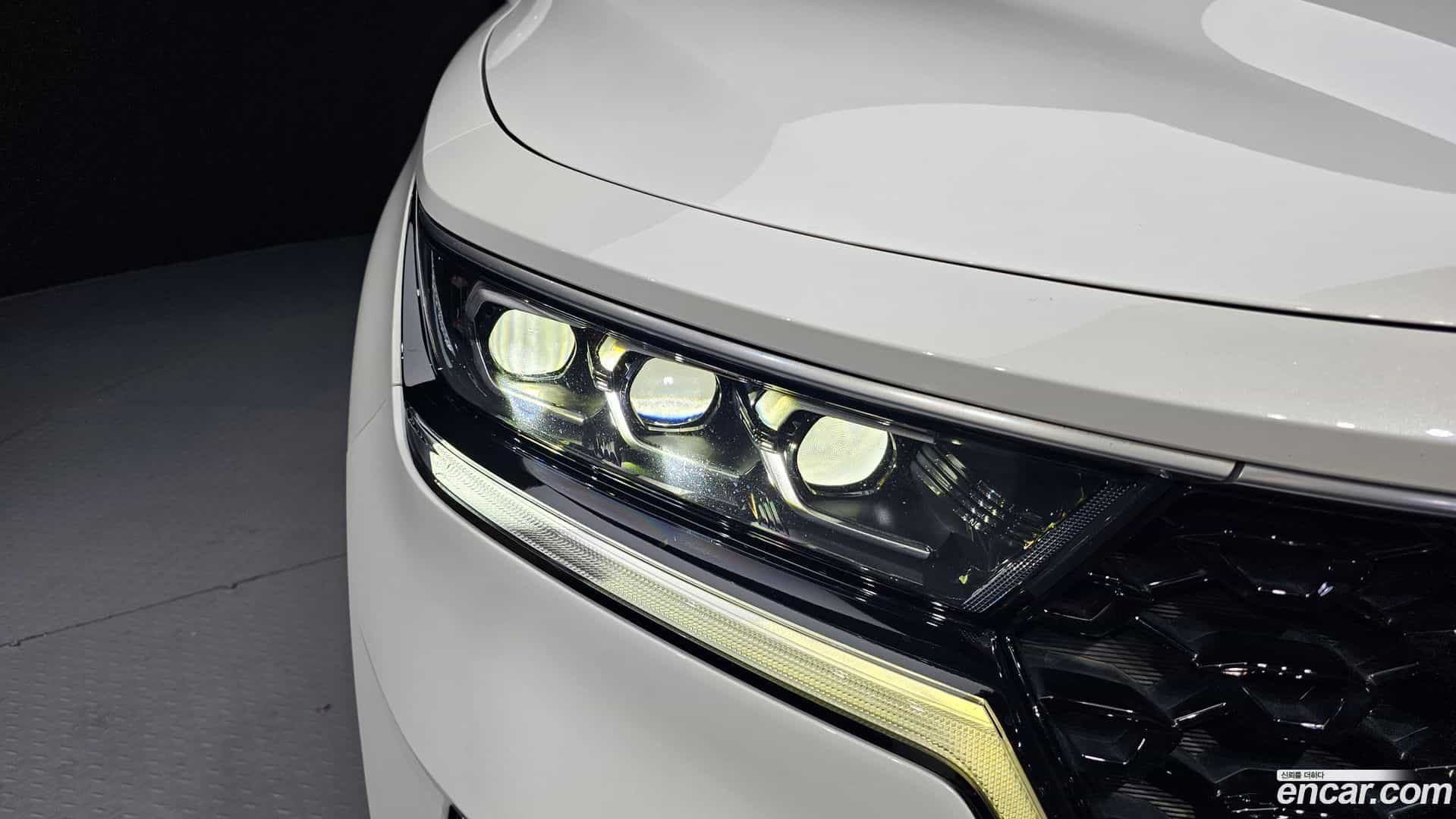 Sorento Kia 2022.7-OUTER-032