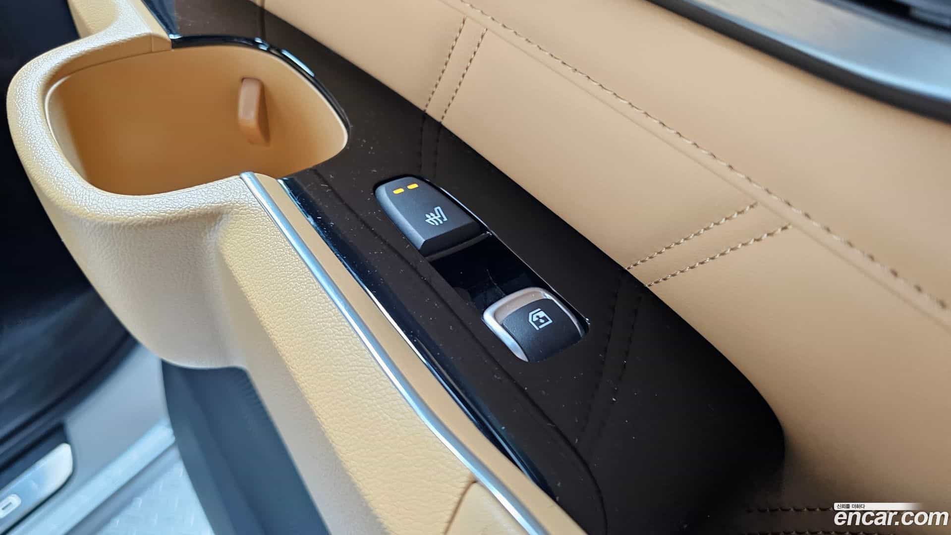 Sorento Kia 2022.7-OPTION-042