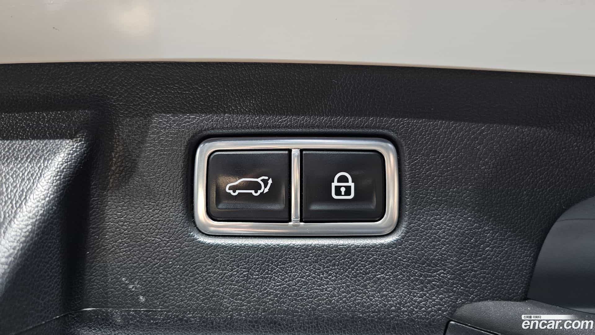 Sorento Kia 2022.7-OPTION-043