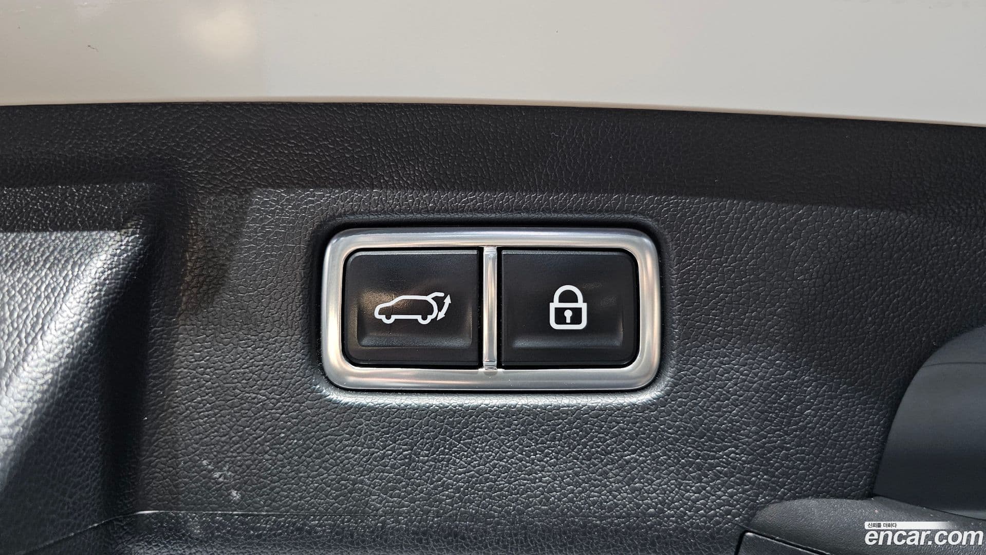 Main__Slider__Photo:Sorento Kia 2022.7-29