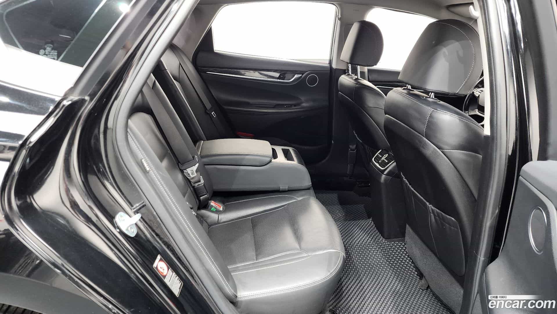 Grandeur Hyundai 2019.2-OPTION-015