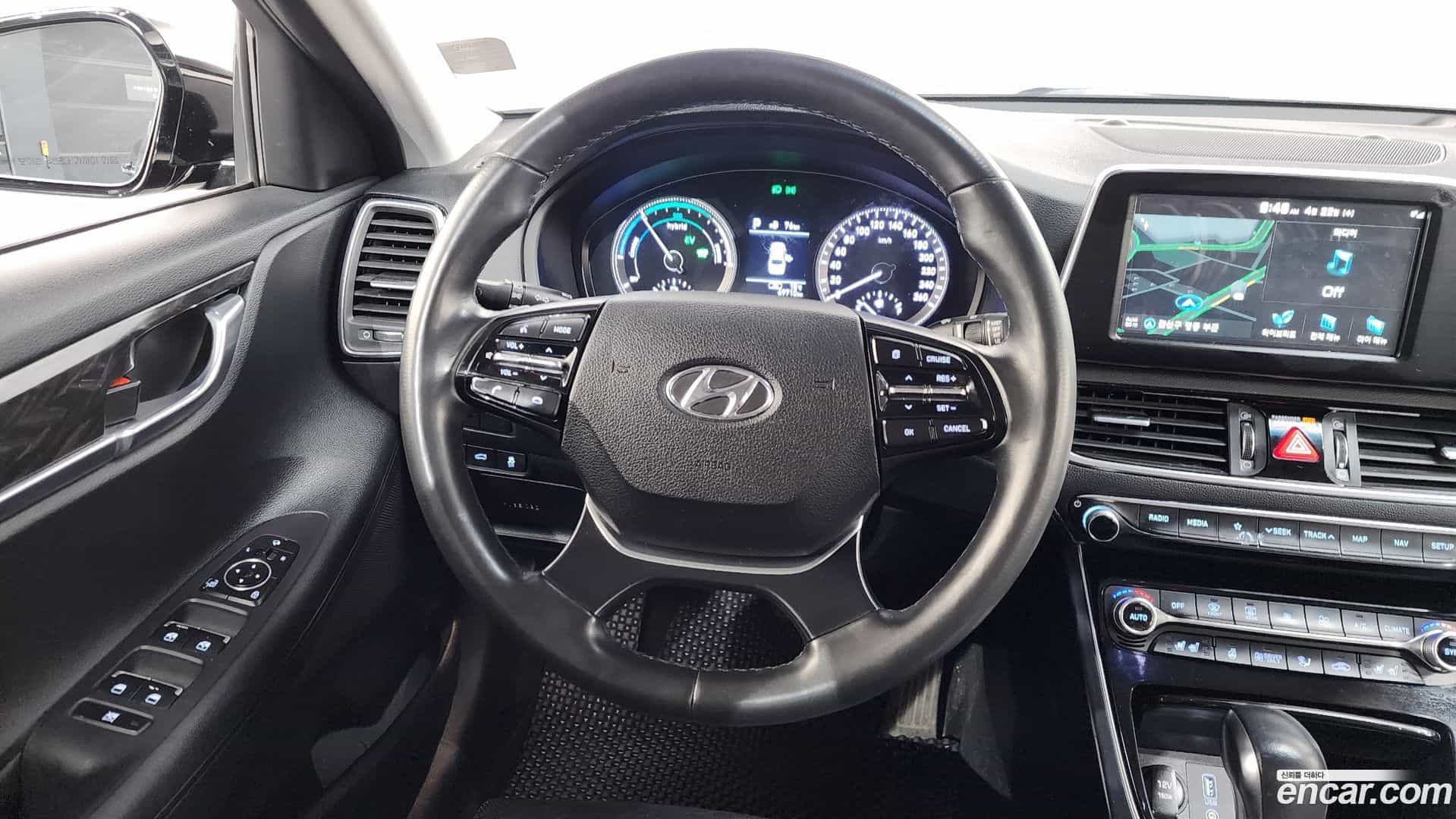 Grandeur Hyundai 2019.2-OPTION-016