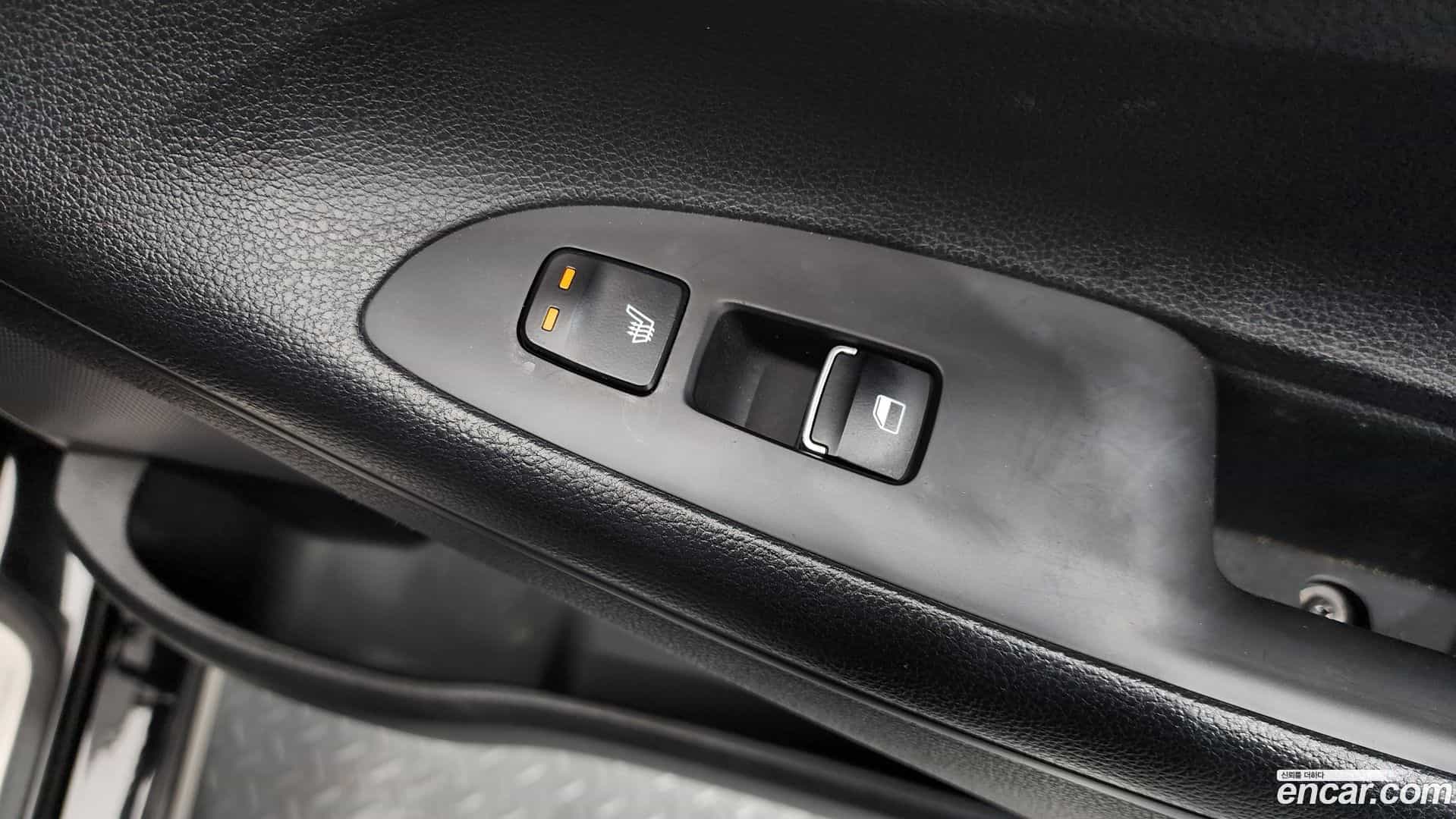 Grandeur Hyundai 2019.2-OPTION-022