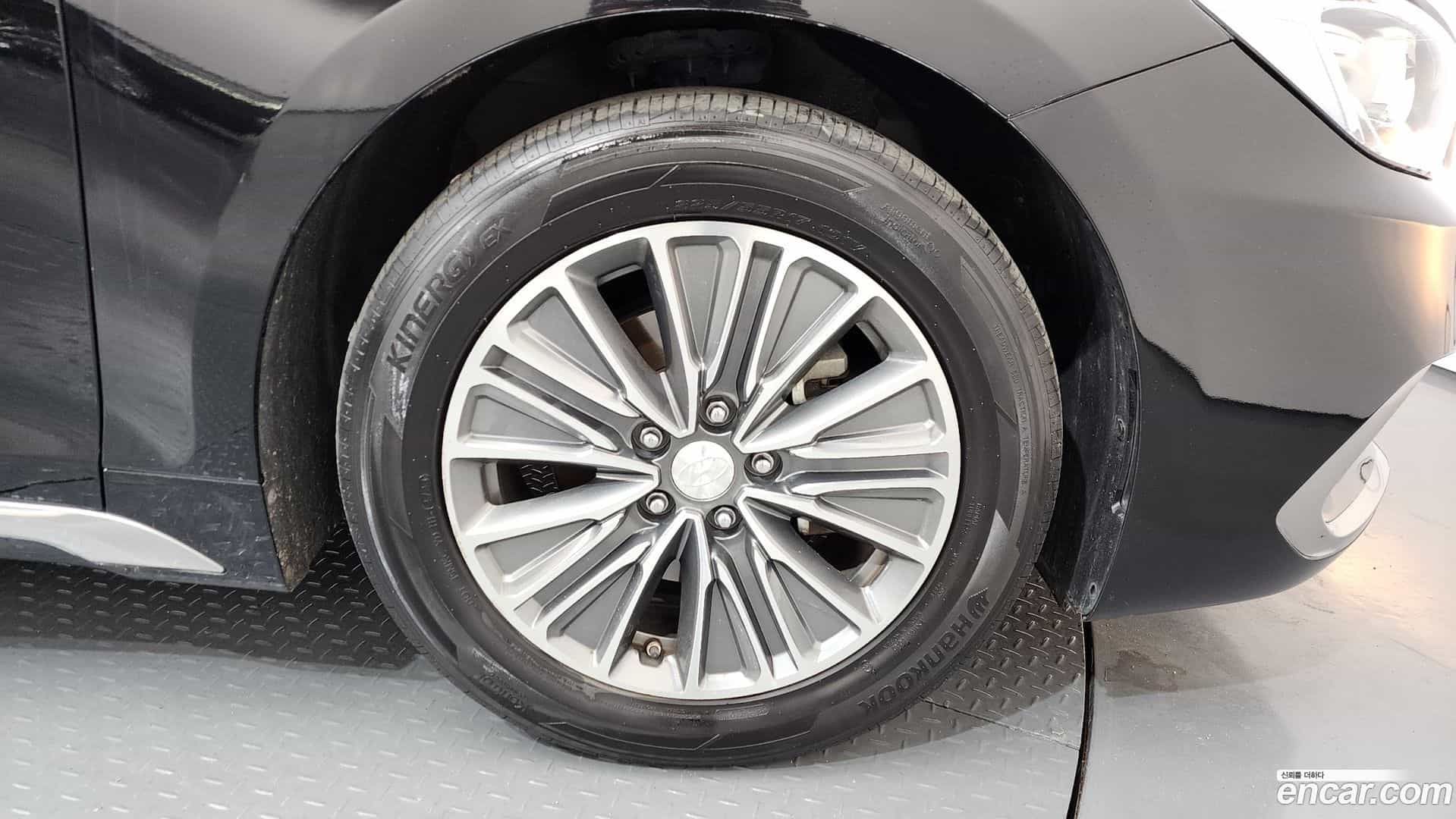 Grandeur Hyundai 2019.2-OUTER-031