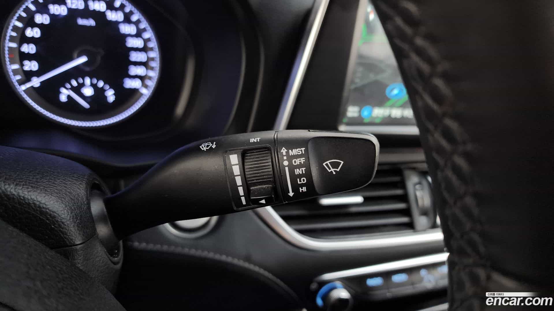 Grandeur Hyundai 2019.2-OPTION-041