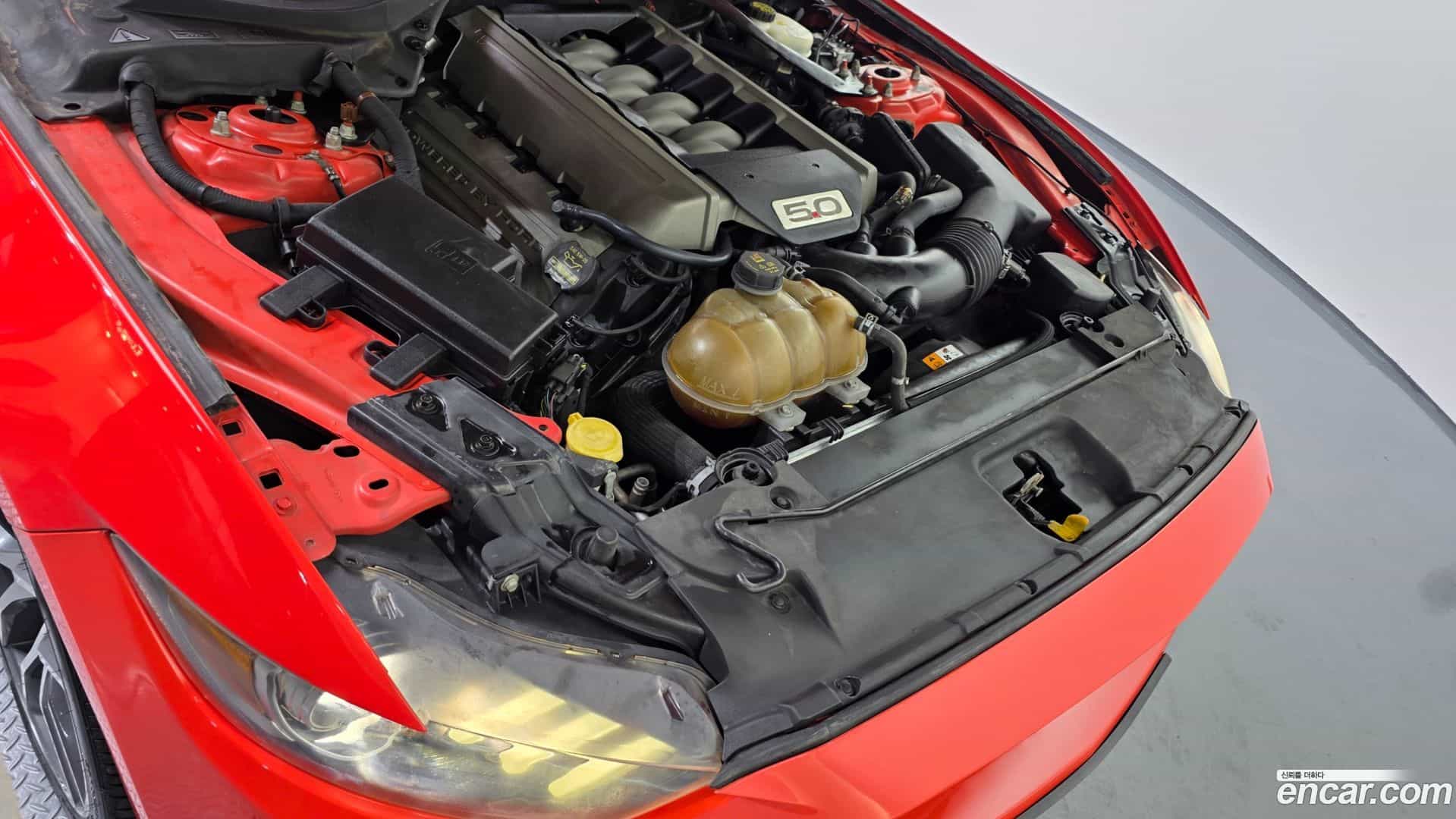 Mustang Ford 2015.2-OUTER-006