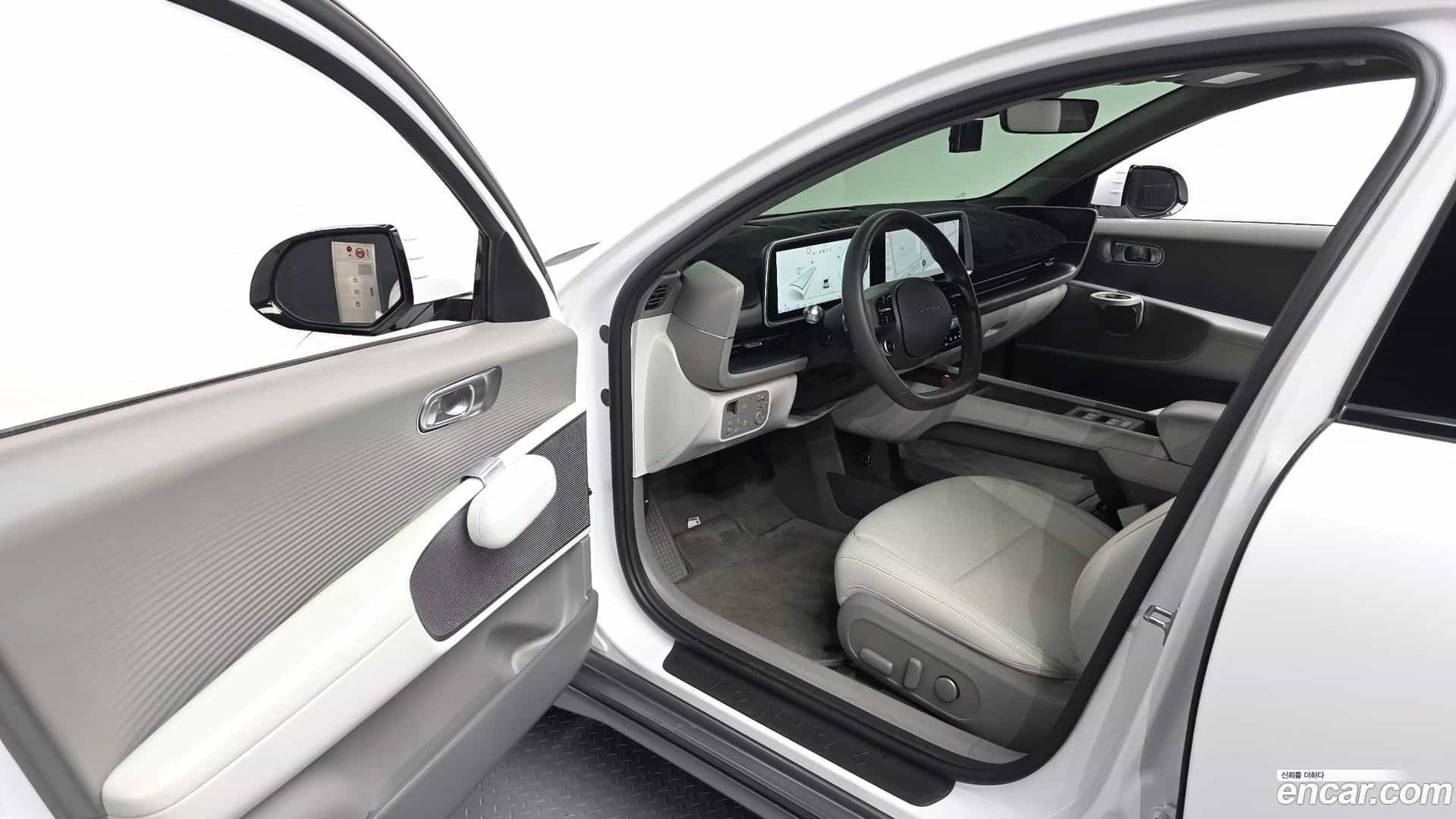 Ioniq6 Hyundai 2022.11-INNER-010