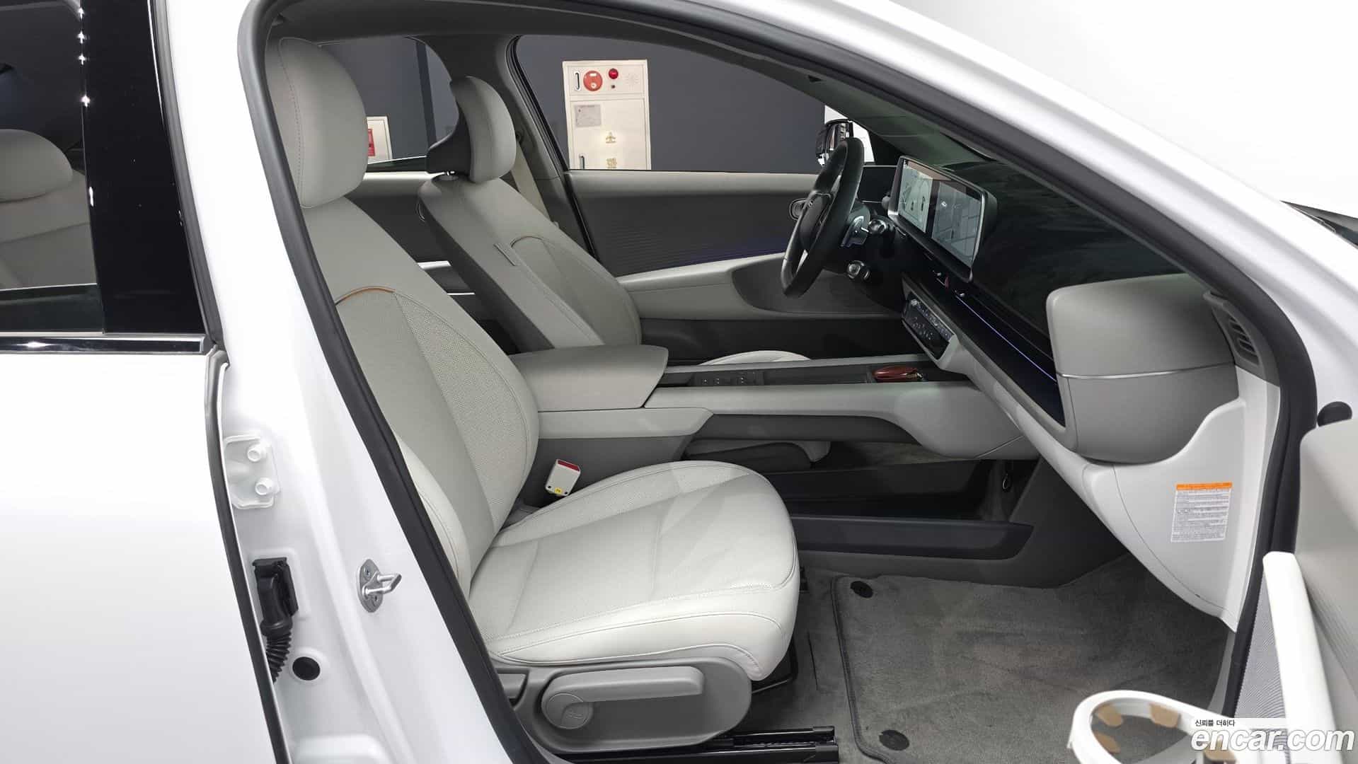 Ioniq6 Hyundai 2022.11-OPTION-015