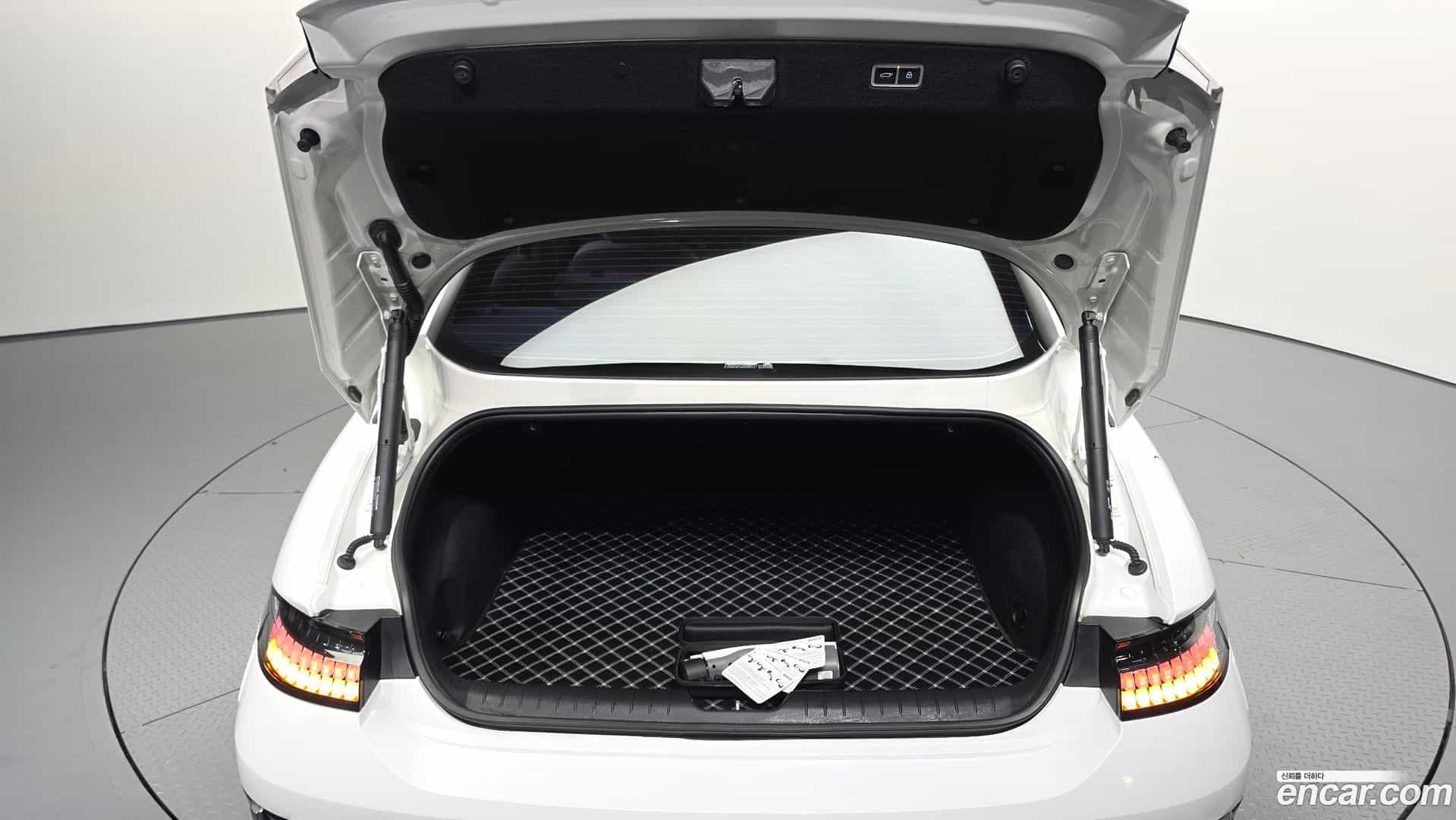 Ioniq6 Hyundai 2022.11-OPTION-024