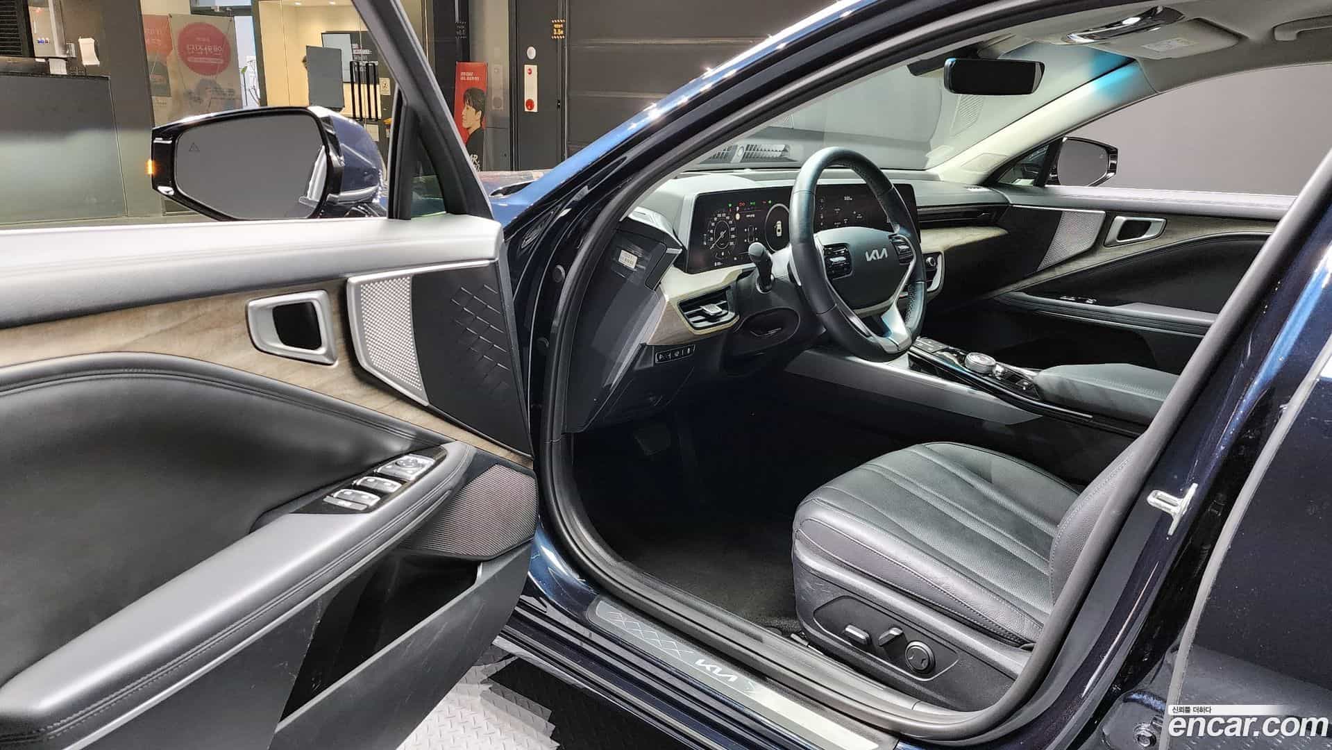 K8 Kia 2023.1-INNER-010