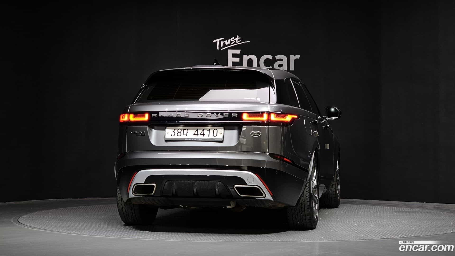 Range Rover Velar Land Rover 2018.0-OUTER-004