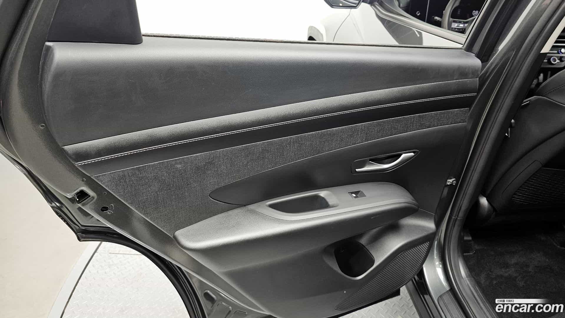 Tucson Hyundai 2024.5-INNER-035