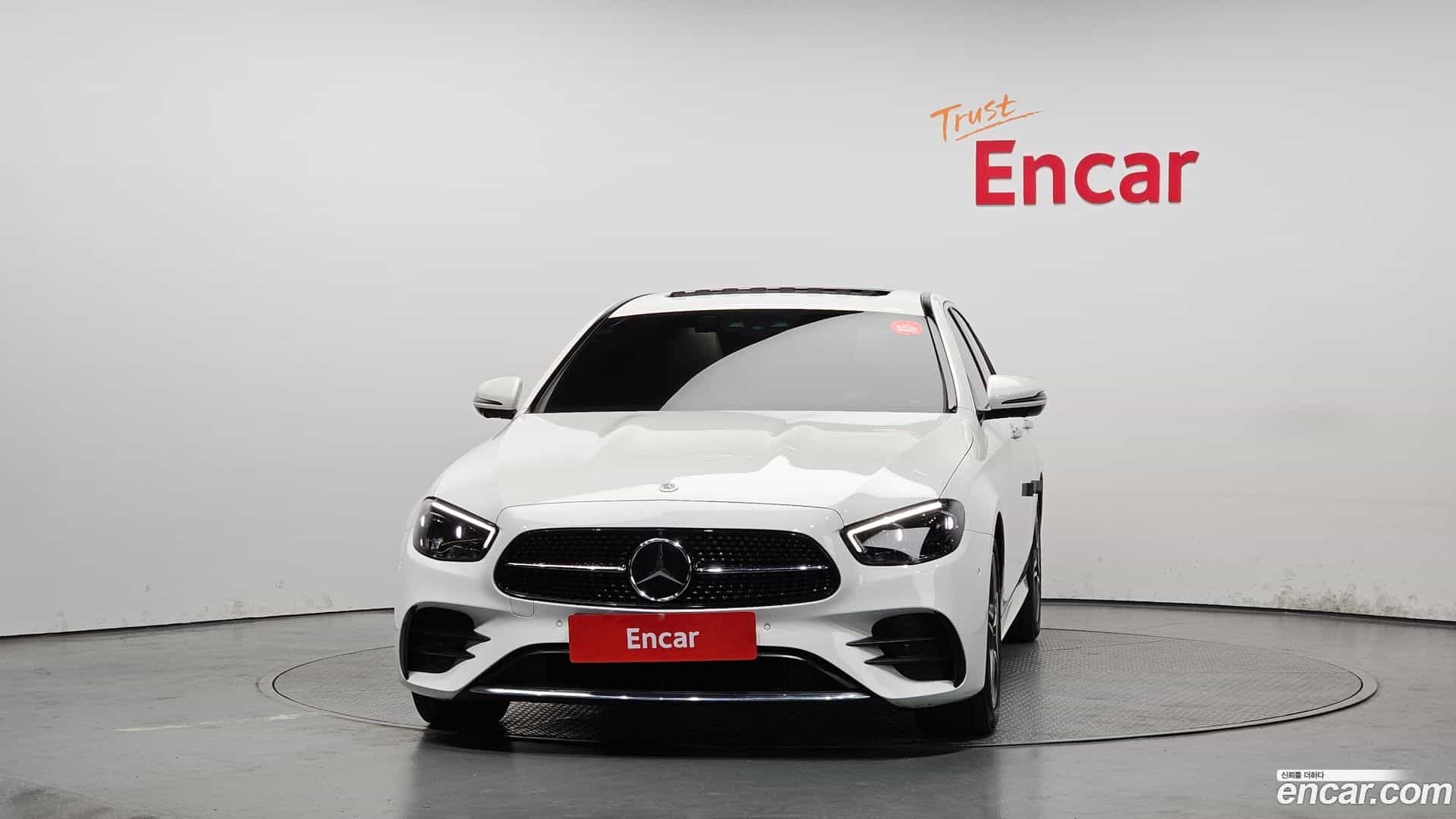 E-Class Mercedes-Benz 2023.8-OUTER-003