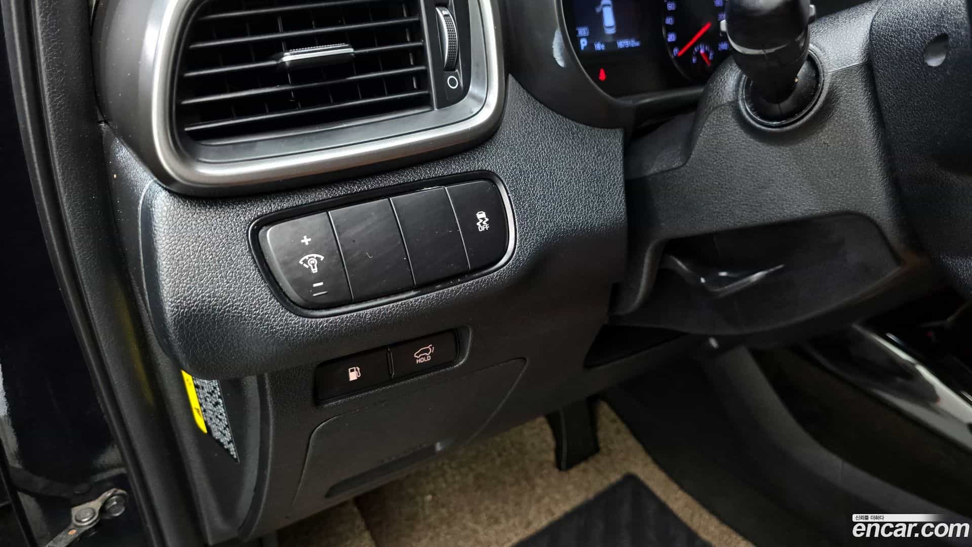 Sorento Kia 2017.8-OPTION-019