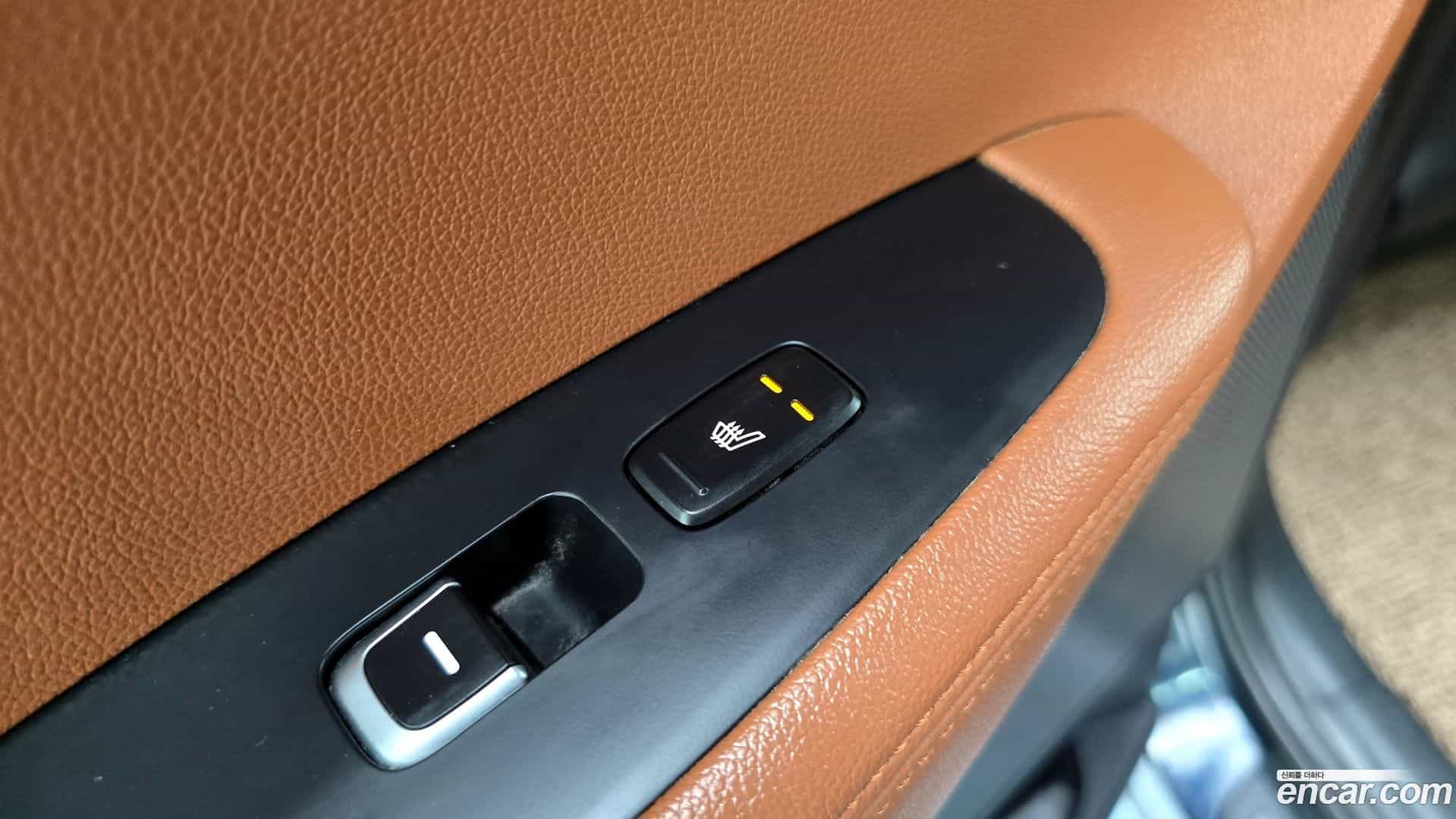 Sorento Kia 2017.8-OPTION-022
