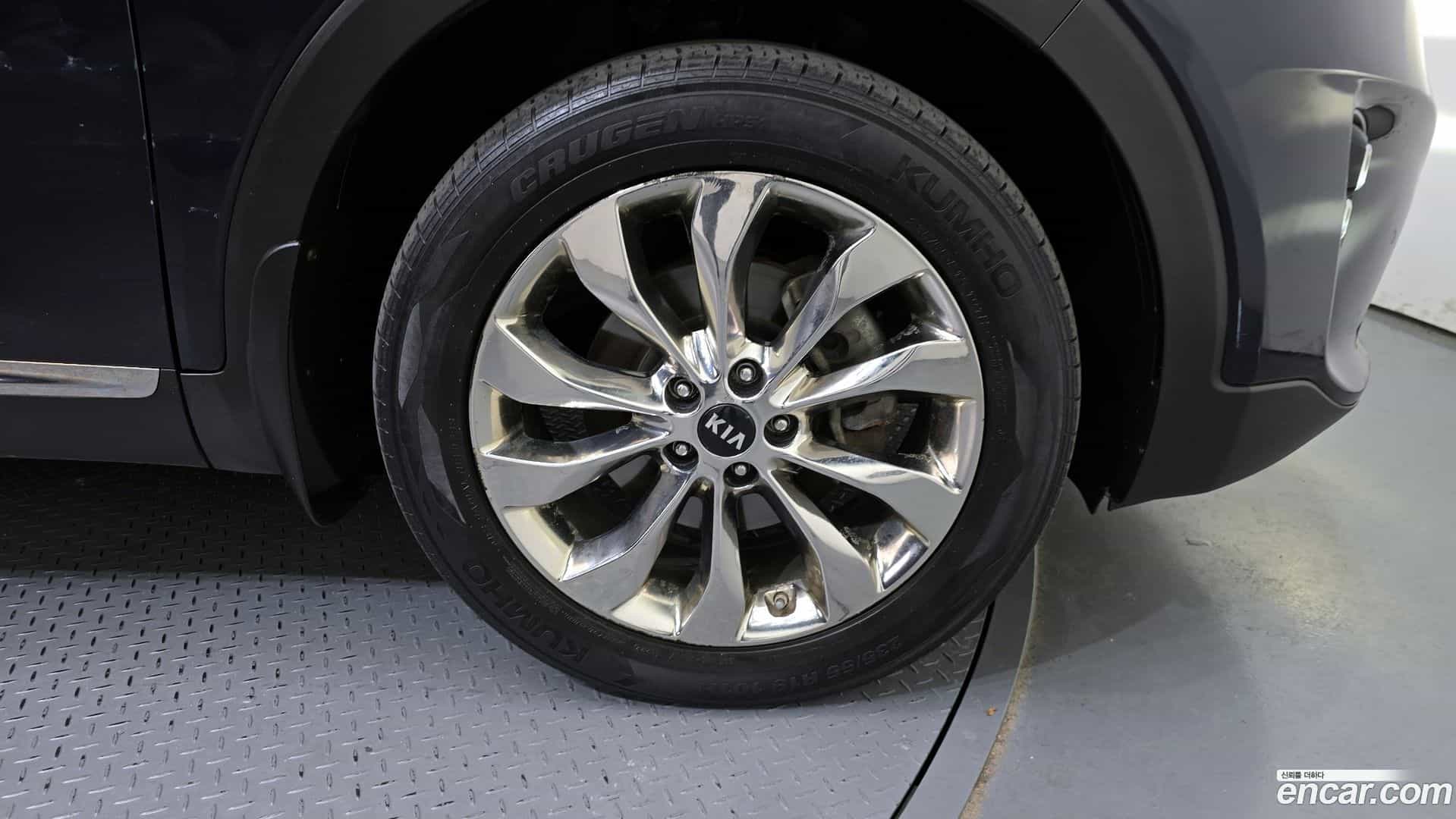 Sorento Kia 2017.8-OUTER-031