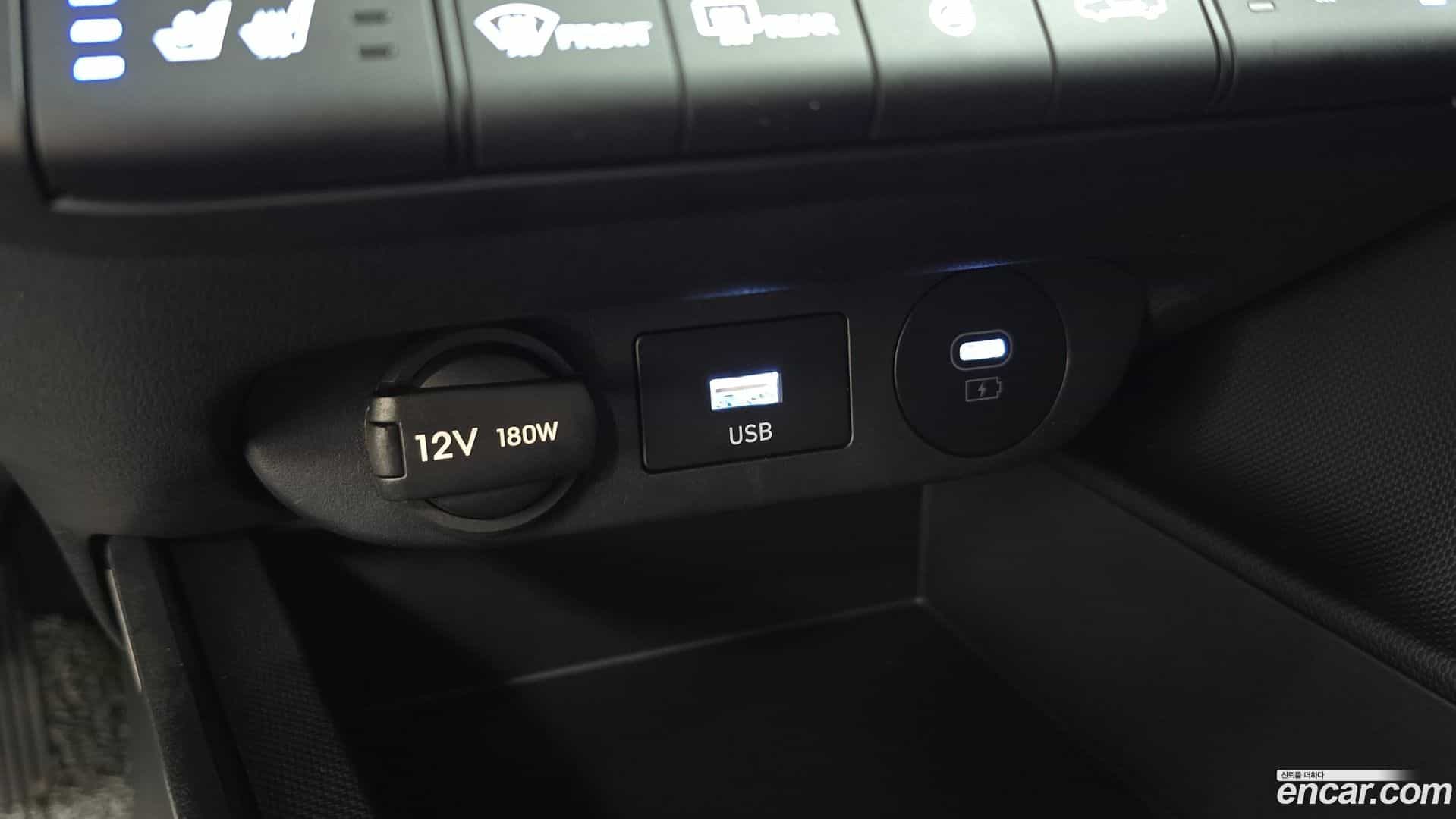 AVANTE Hyundai 2025.11-OPTION-040