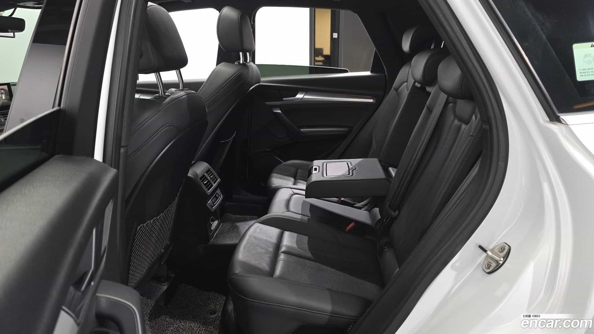 Q5 Audi 2020.11-OPTION-015