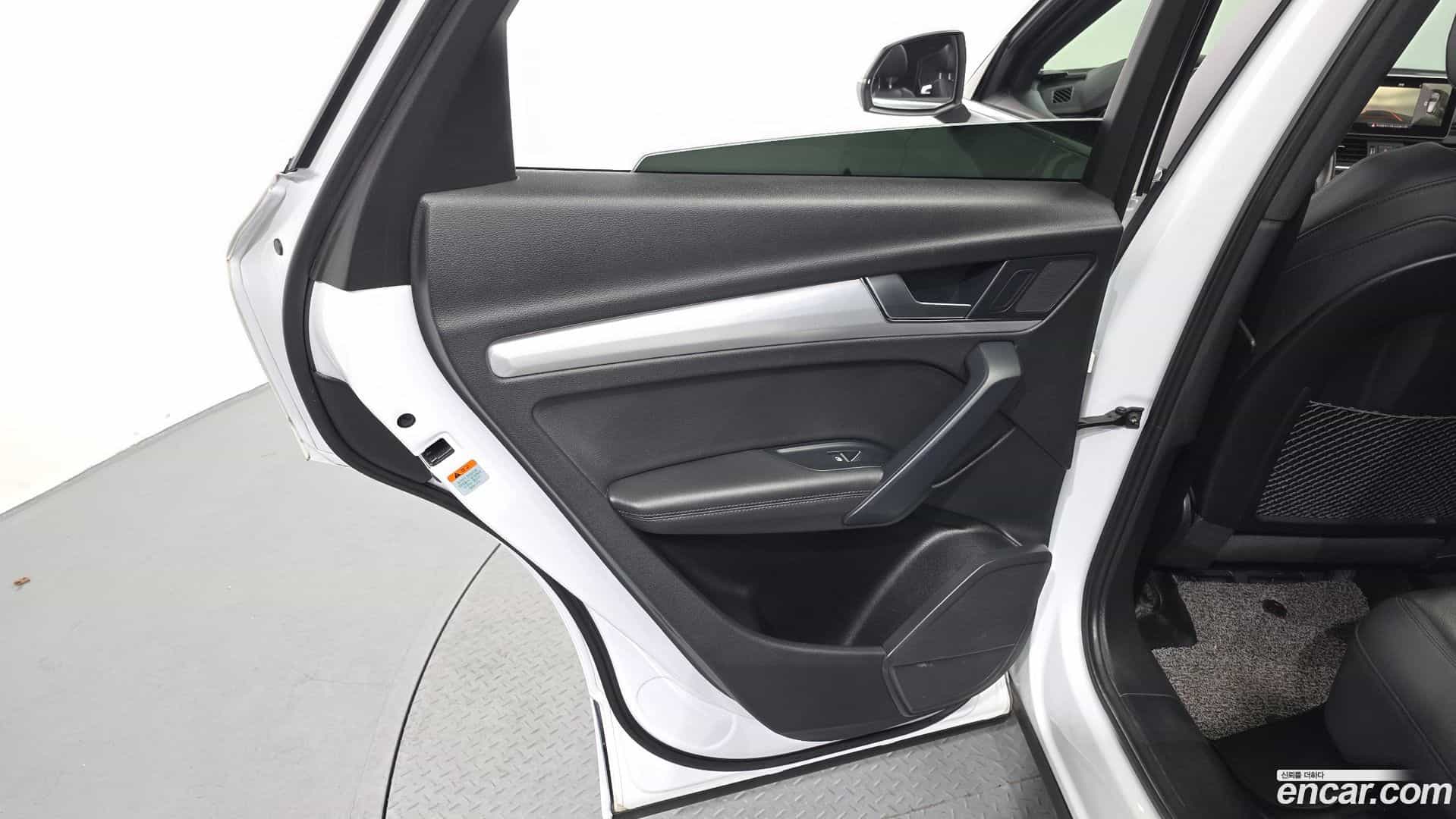 Q5 Audi 2020.11-INNER-035