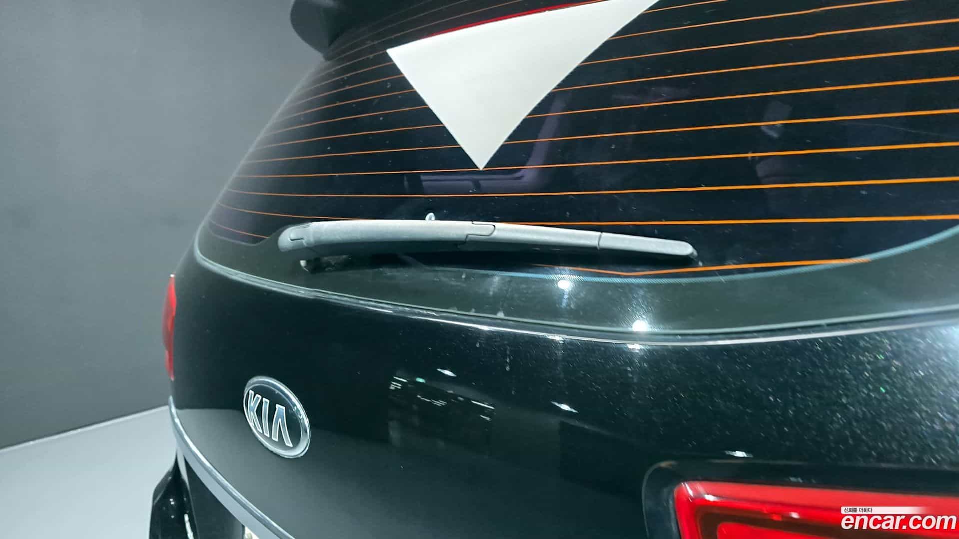 Canival Kia 2018.3-OPTION-043