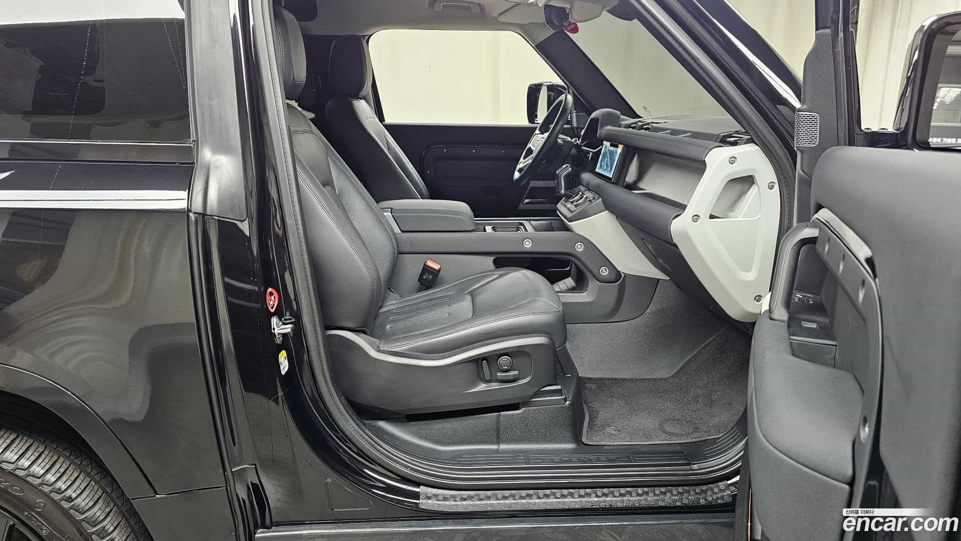 Defender Land Rover 2022.0-OPTION-015