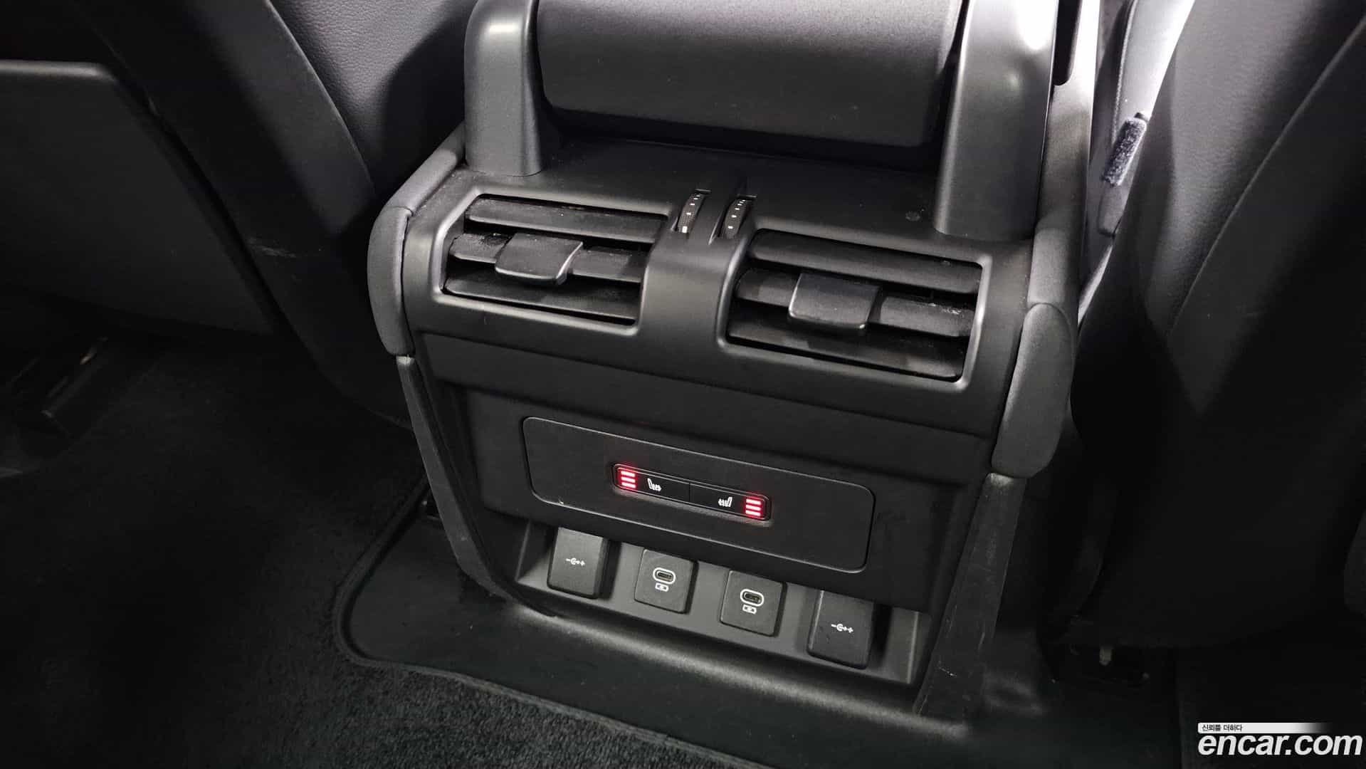 Defender Land Rover 2022.0-OPTION-022
