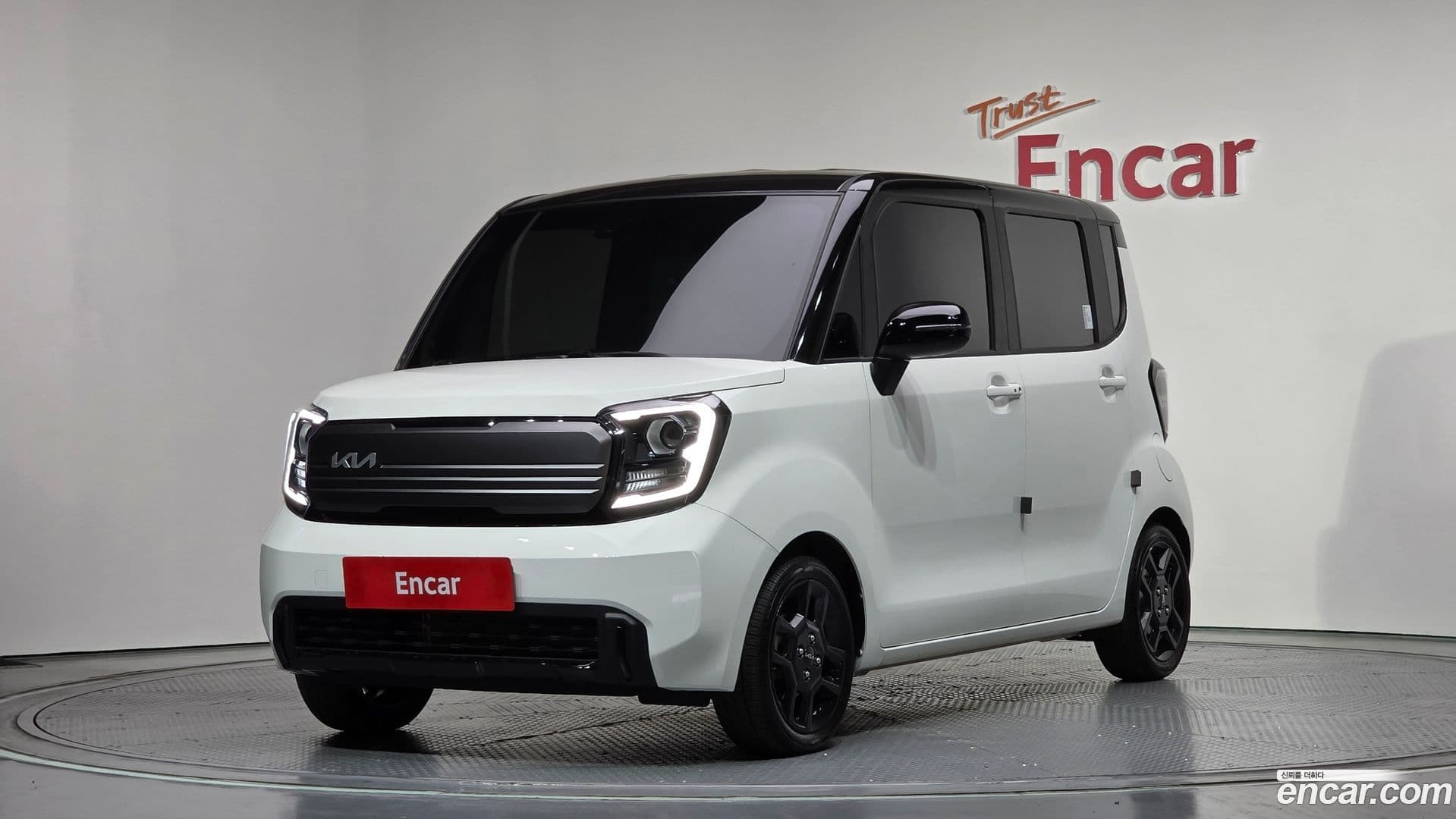 Main__Slider__Photo:RAY Kia 2023.2-0