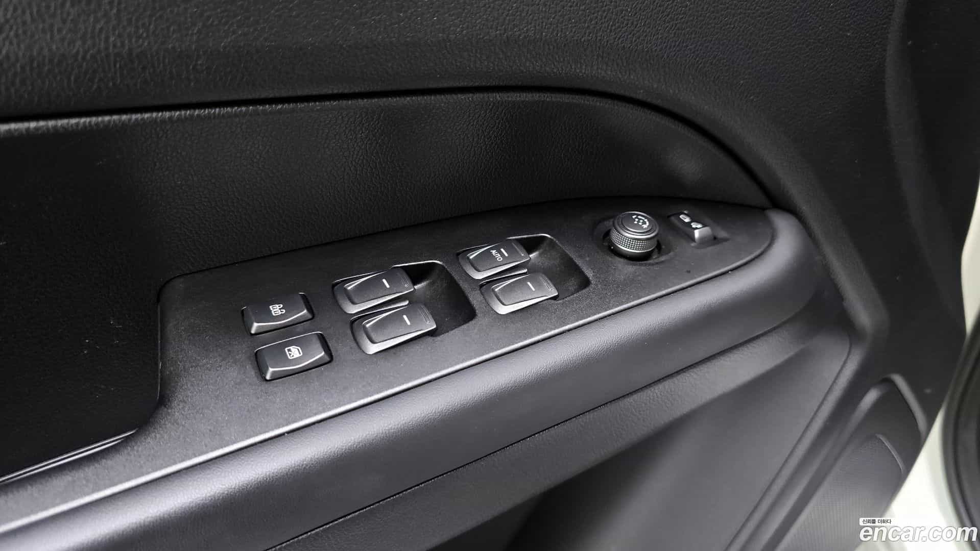 Rexton KG Mobility 2021.7-OPTION-018