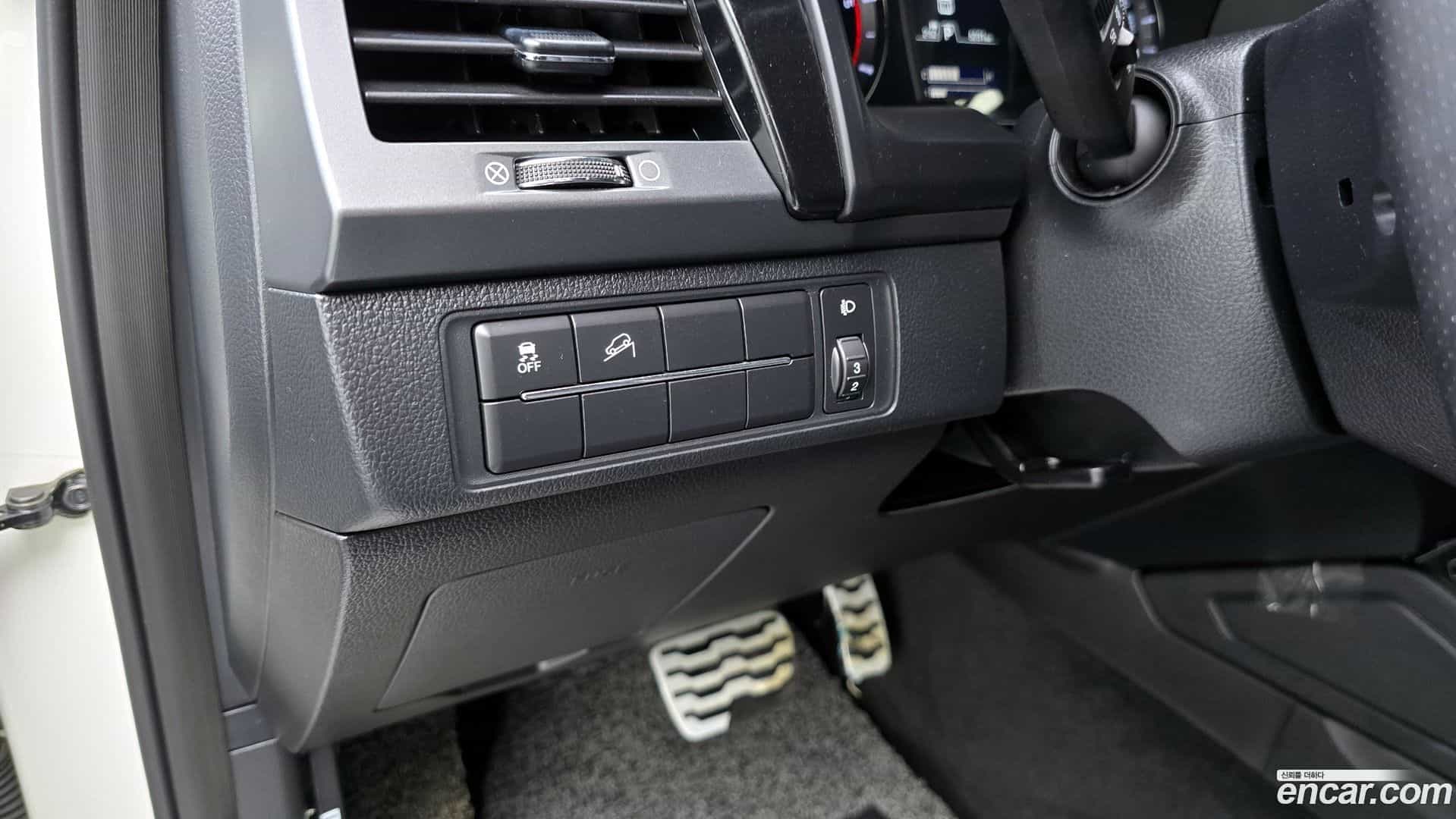 Rexton KG Mobility 2021.7-OPTION-019