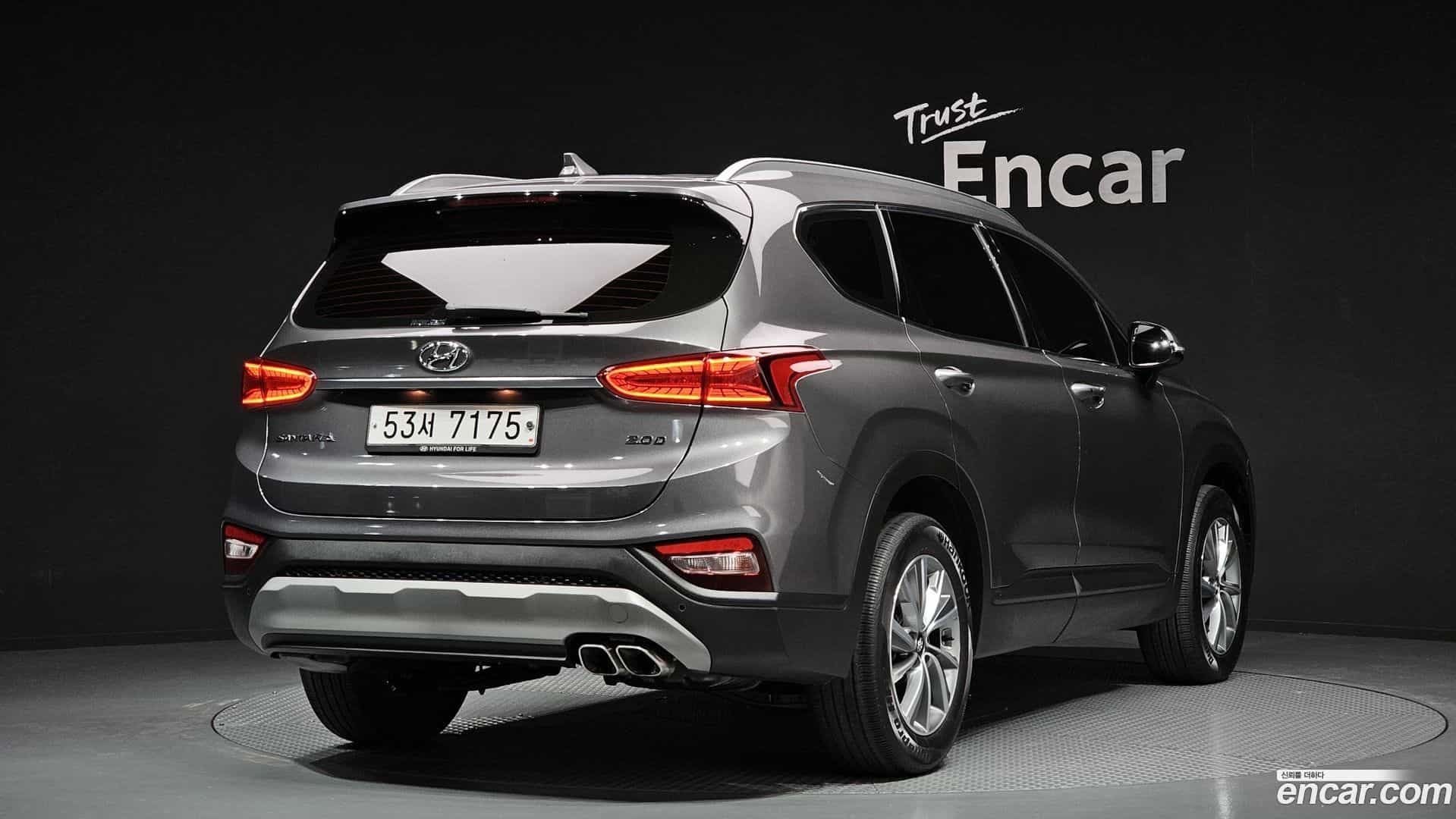 Santafe Hyundai 2019.2-OUTER-002