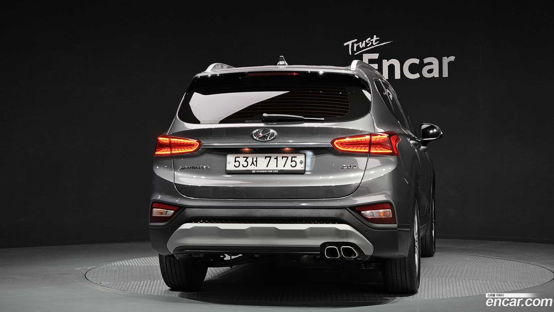 Santafe Hyundai 2019.2-OUTER-004