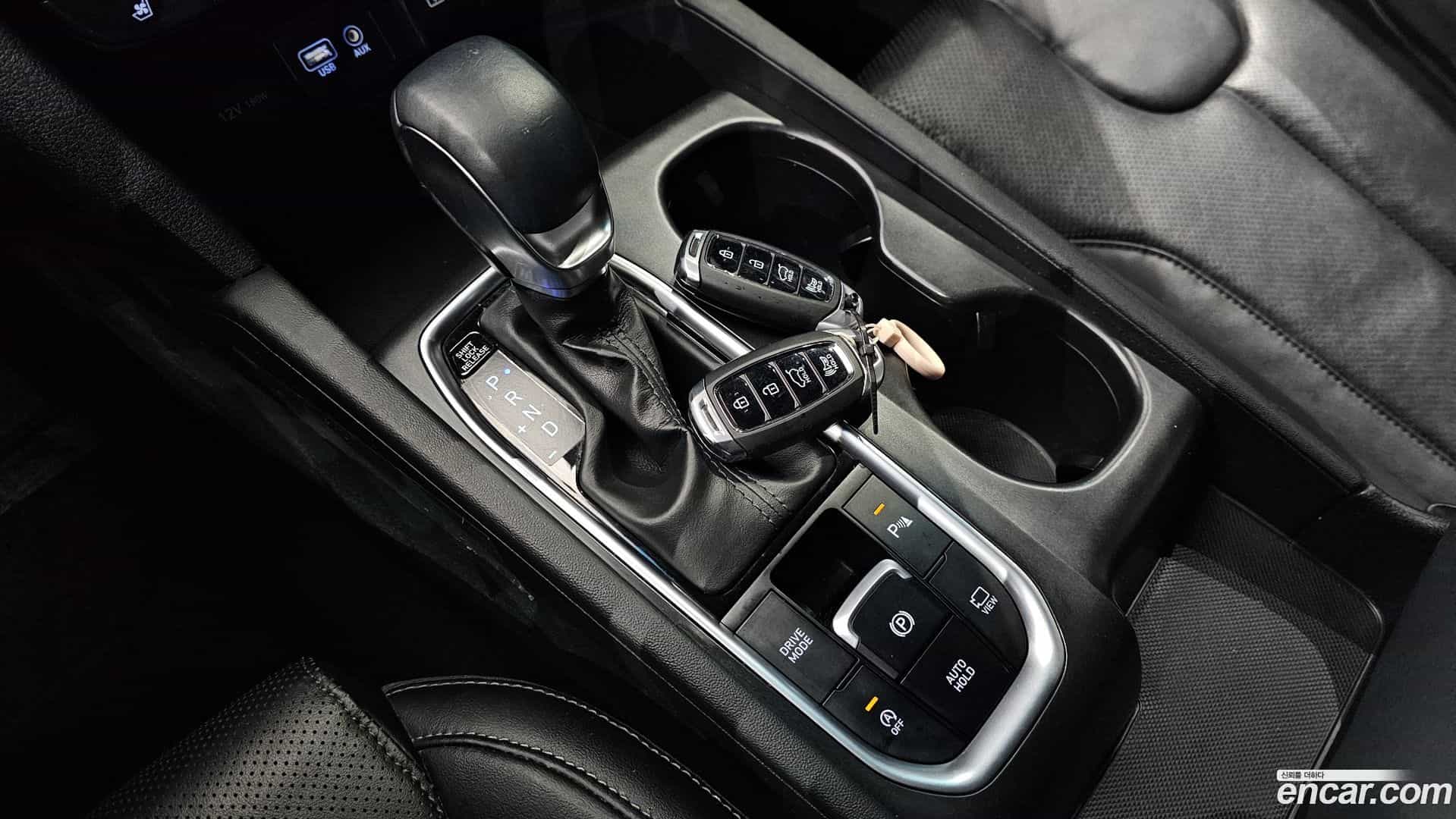 Santafe Hyundai 2019.2-INNER-009