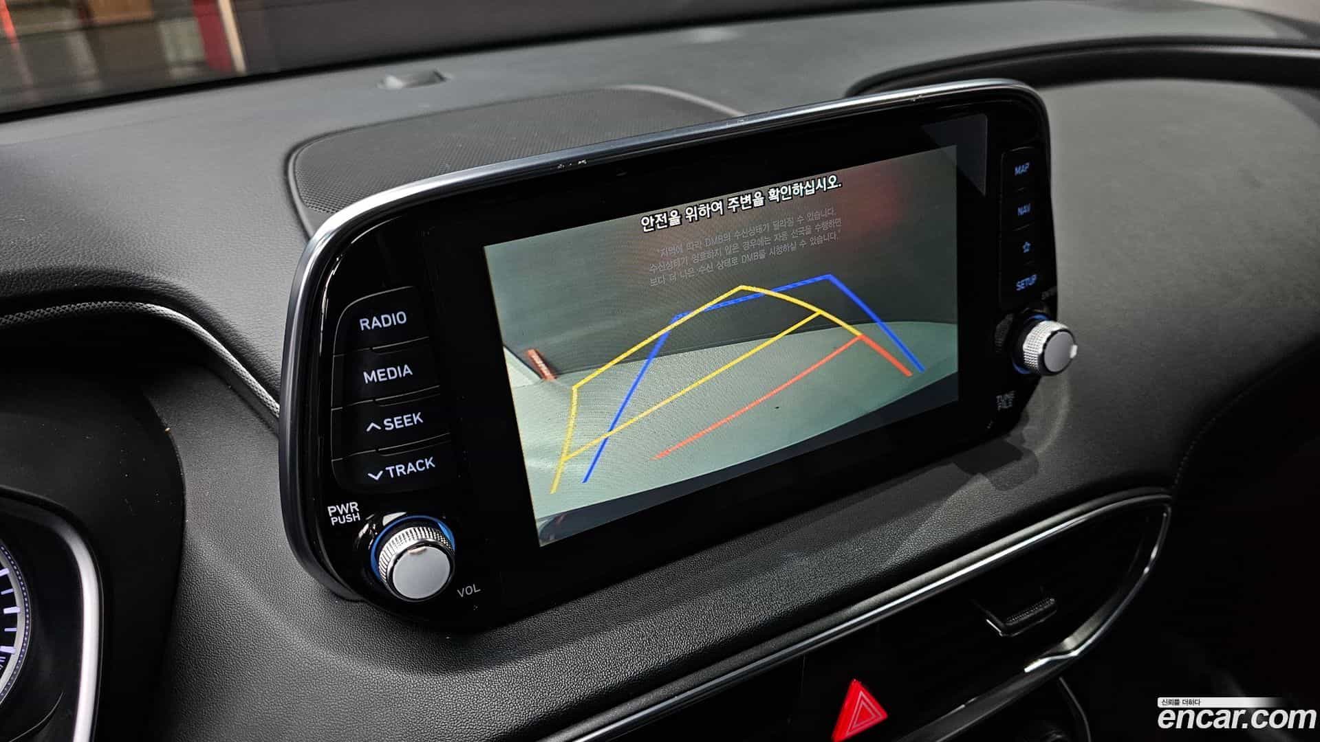 Santafe Hyundai 2019.2-OPTION-020