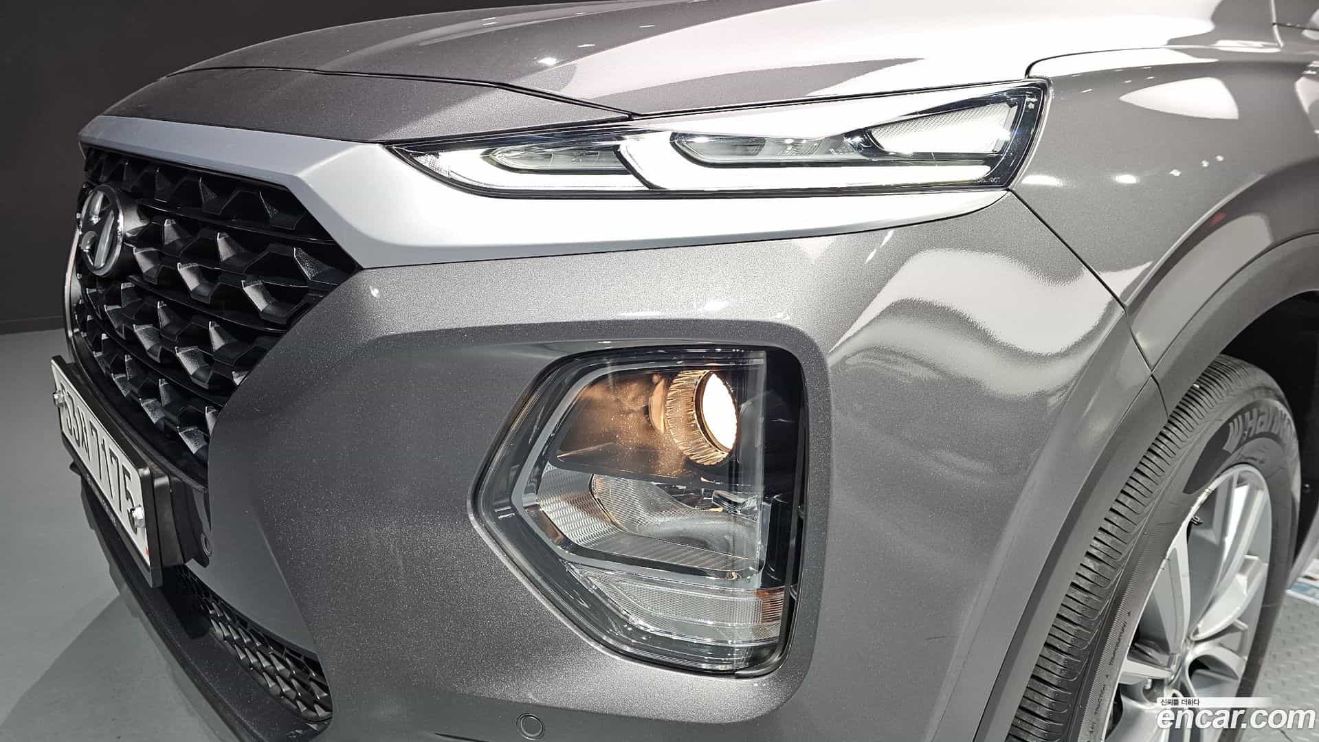 Santafe Hyundai 2019.2-OUTER-032