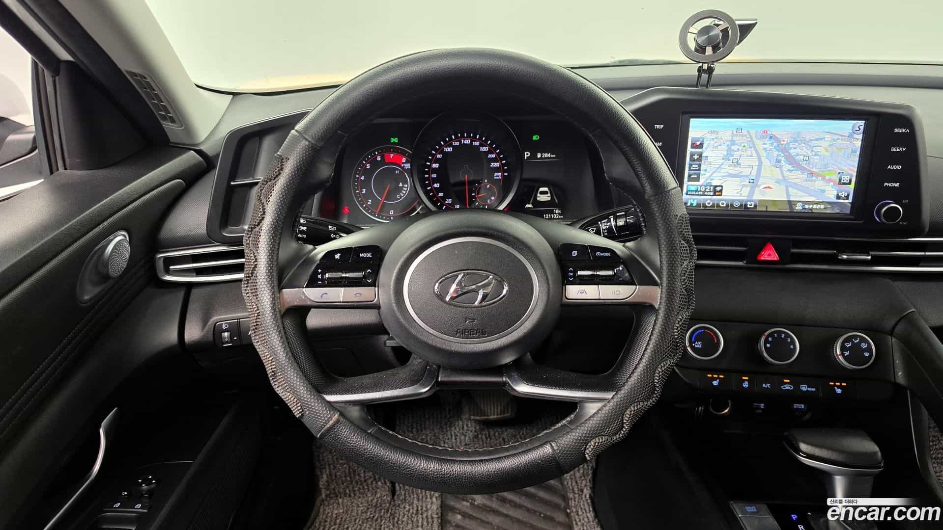 AVANTE Hyundai 2020.5-OPTION-017