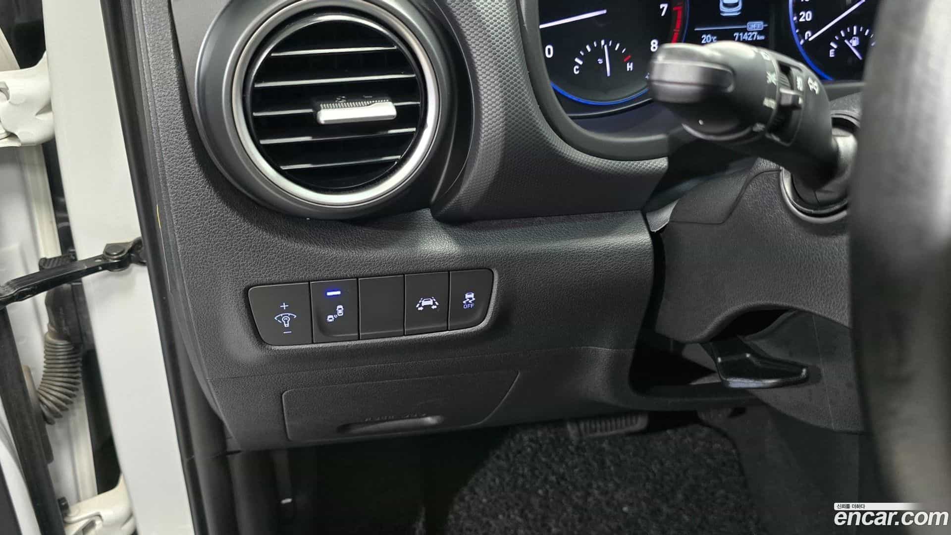 Kona Hyundai 2017.10-OPTION-016