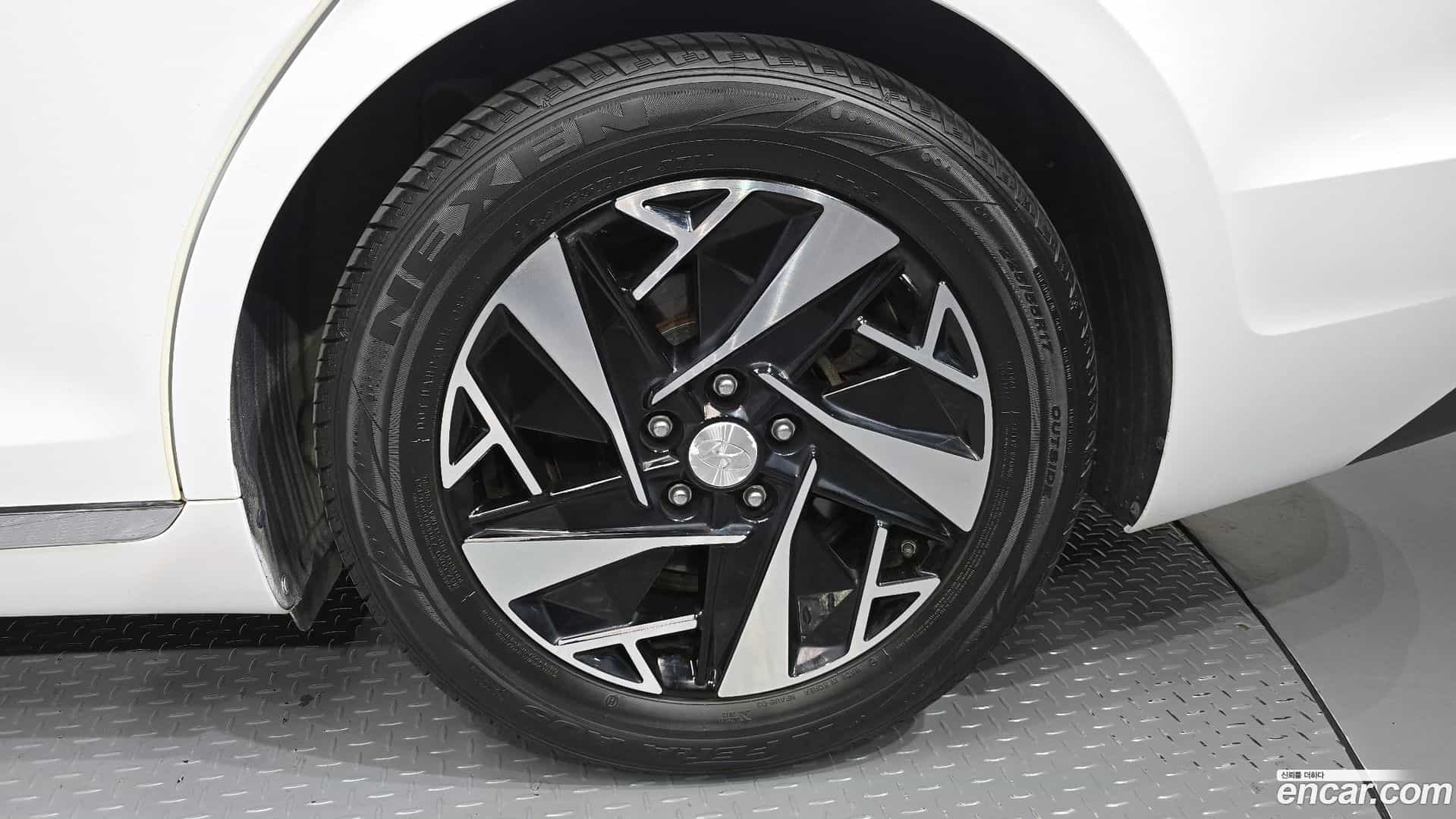 Grandeur Hyundai 2021.3-OUTER-031