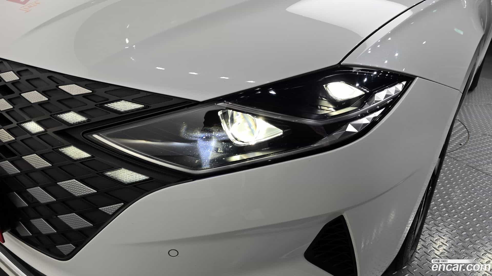Grandeur Hyundai 2021.3-OUTER-032