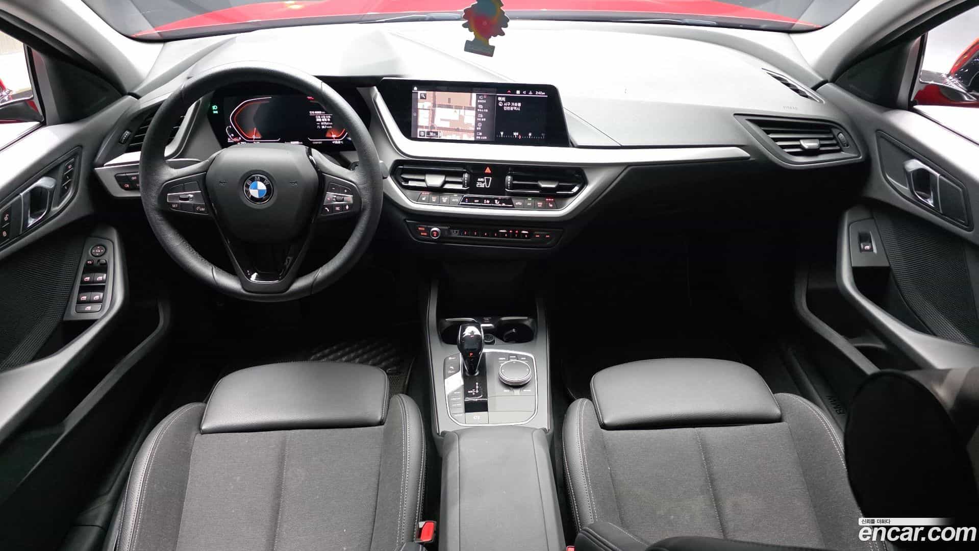 1-Series BMW 2020.8-INNER-007