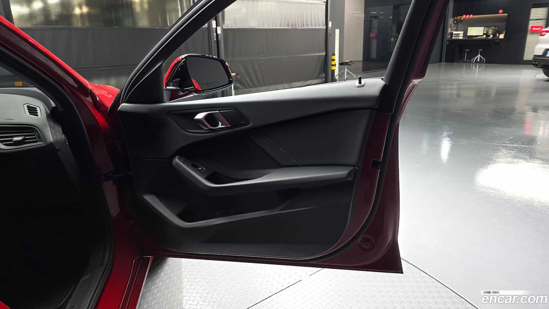 1-Series BMW 2020.8-INNER-034