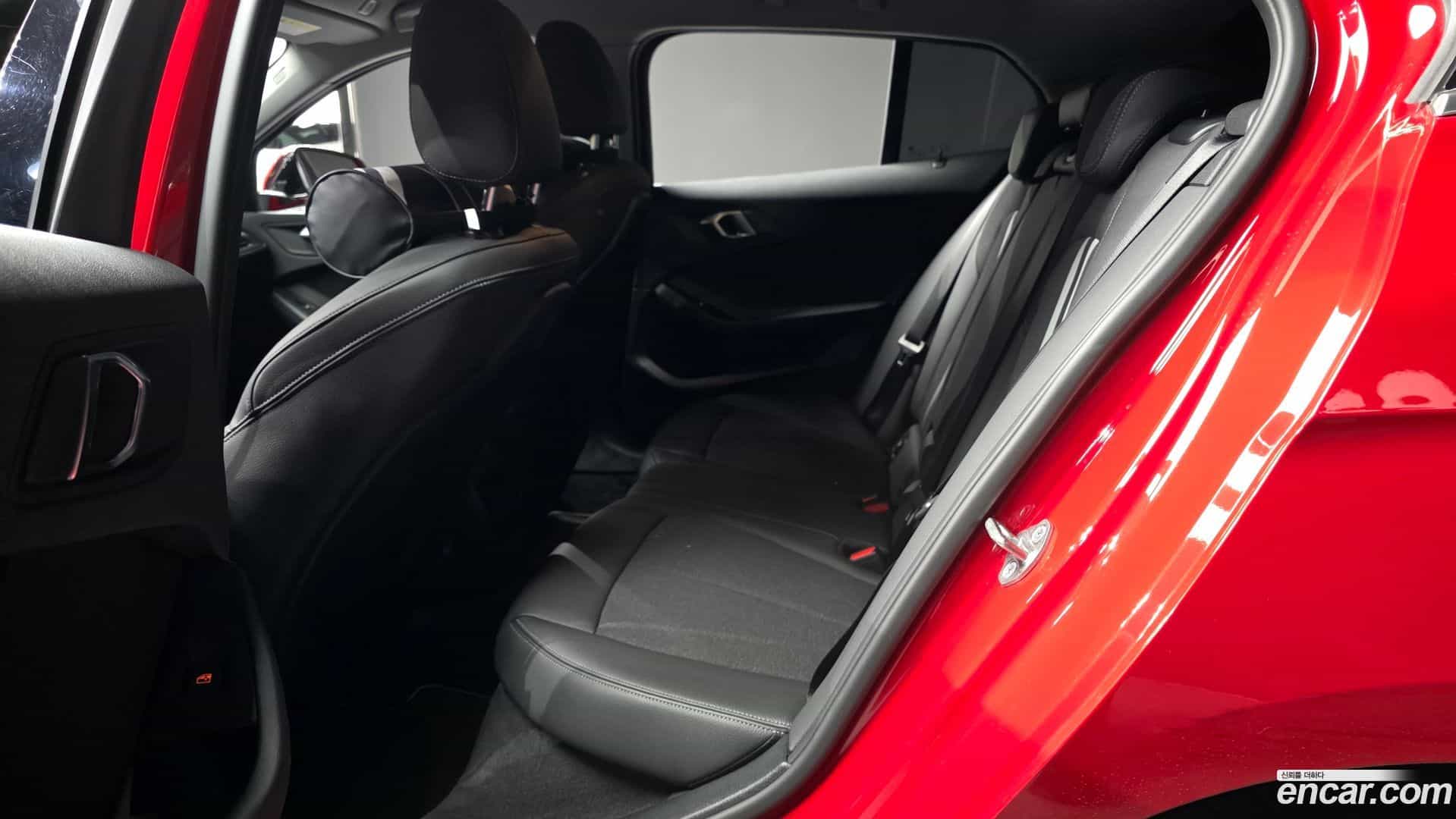 1-Series BMW 2020.8-INNER-036