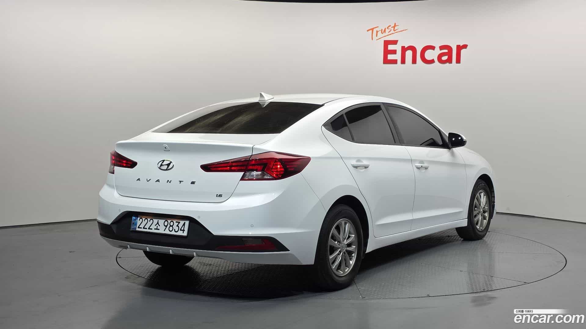 AVANTE Hyundai 2019.9-OUTER-002
